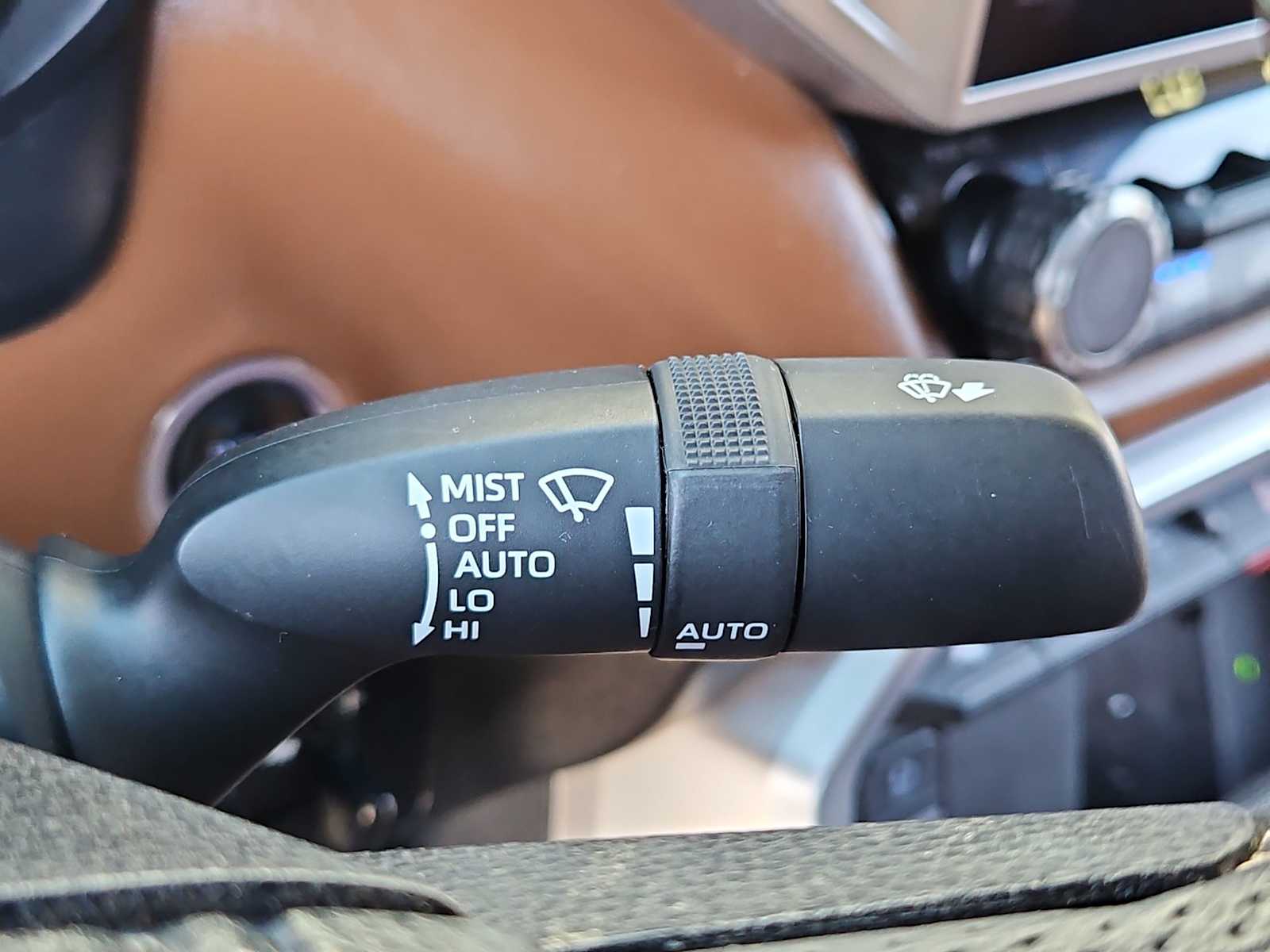 Thumbnail: 2022 Toyota Tundra - 24