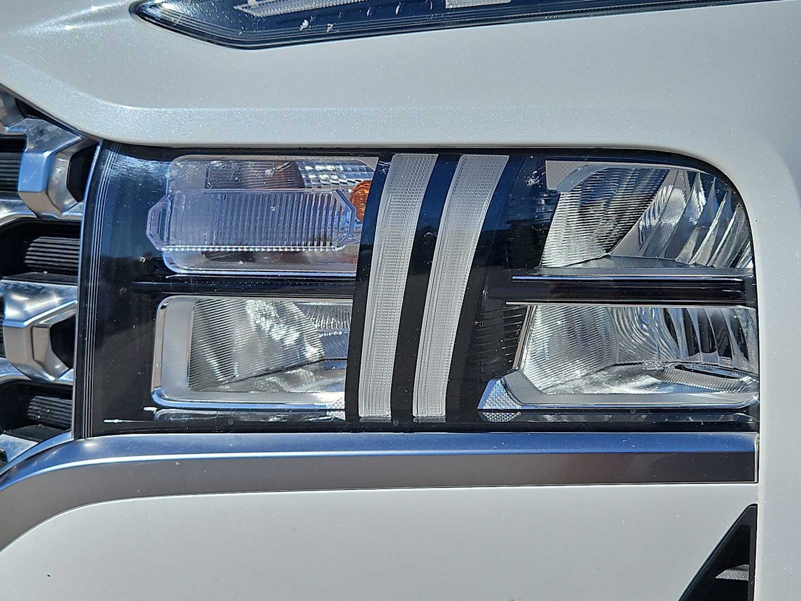 Thumbnail: 2022 Hyundai Santa Fe - 11
