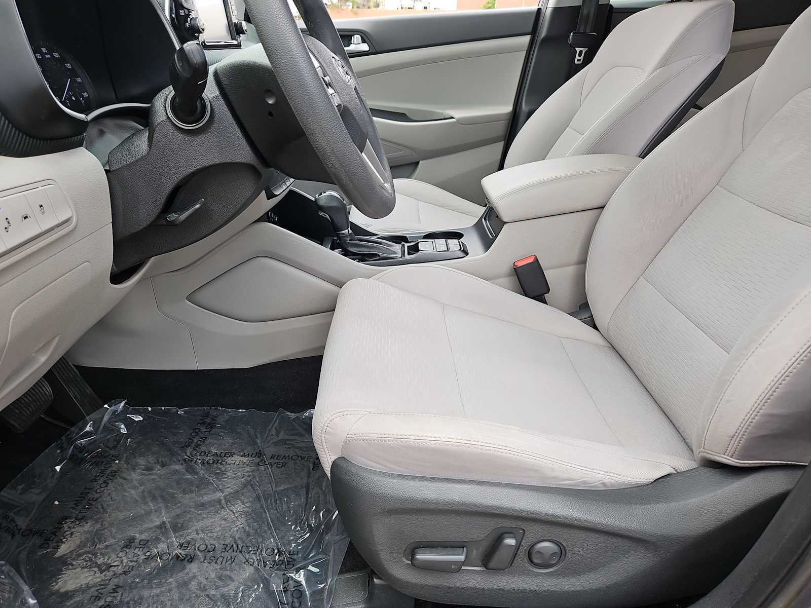 Thumbnail: 2019 Hyundai Tucson - 16