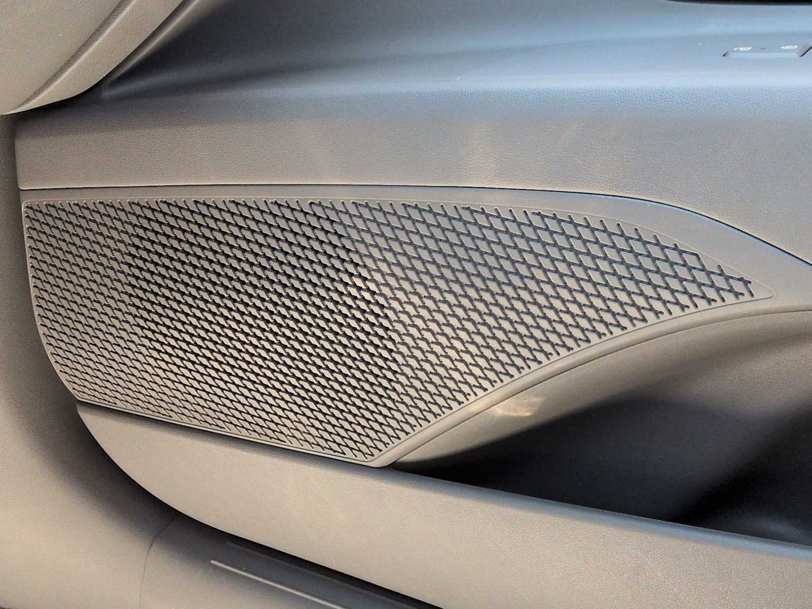 Thumbnail: 2024 Hyundai Elantra - 31