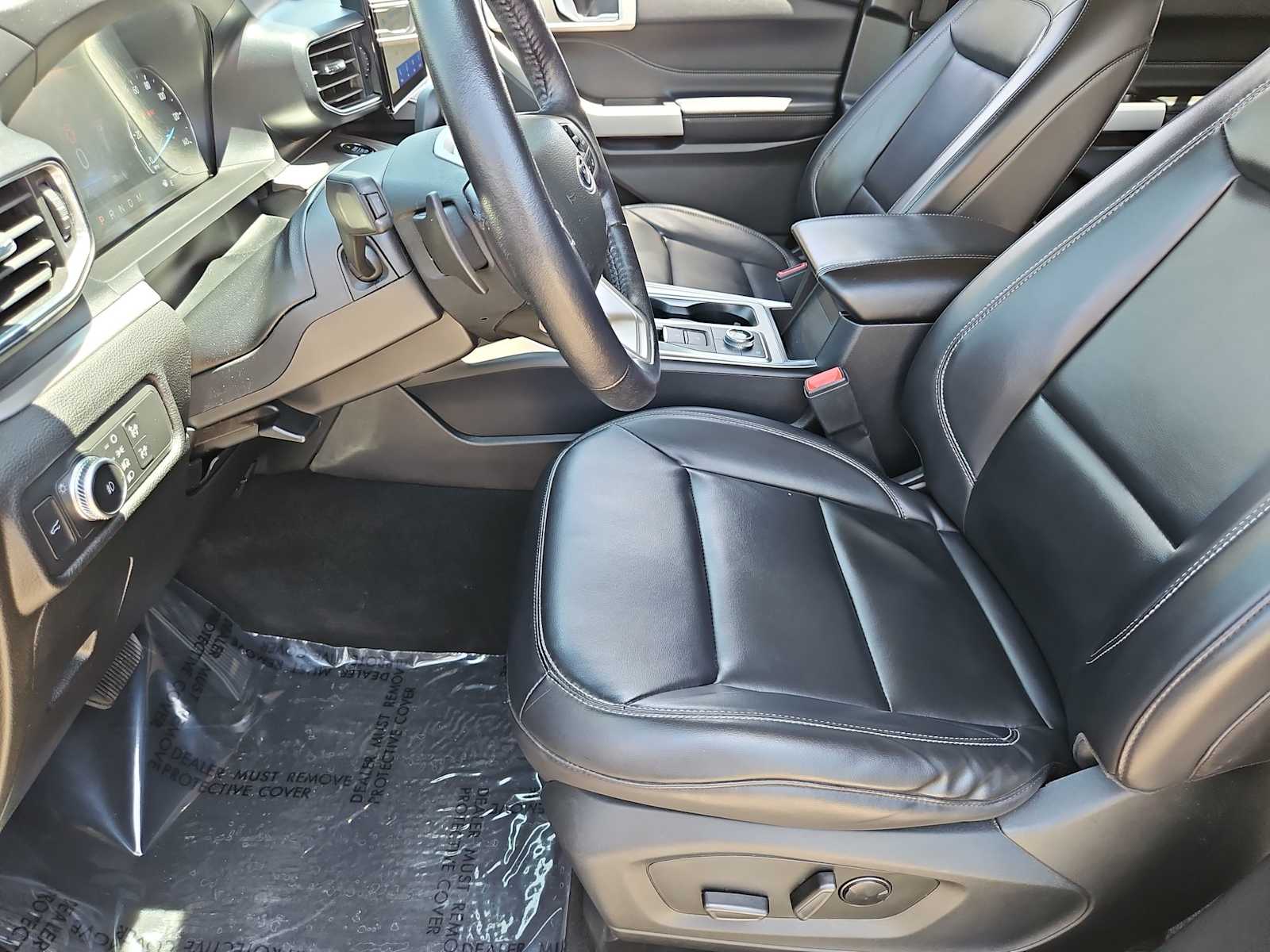 Thumbnail: 2021 Ford Explorer - 14