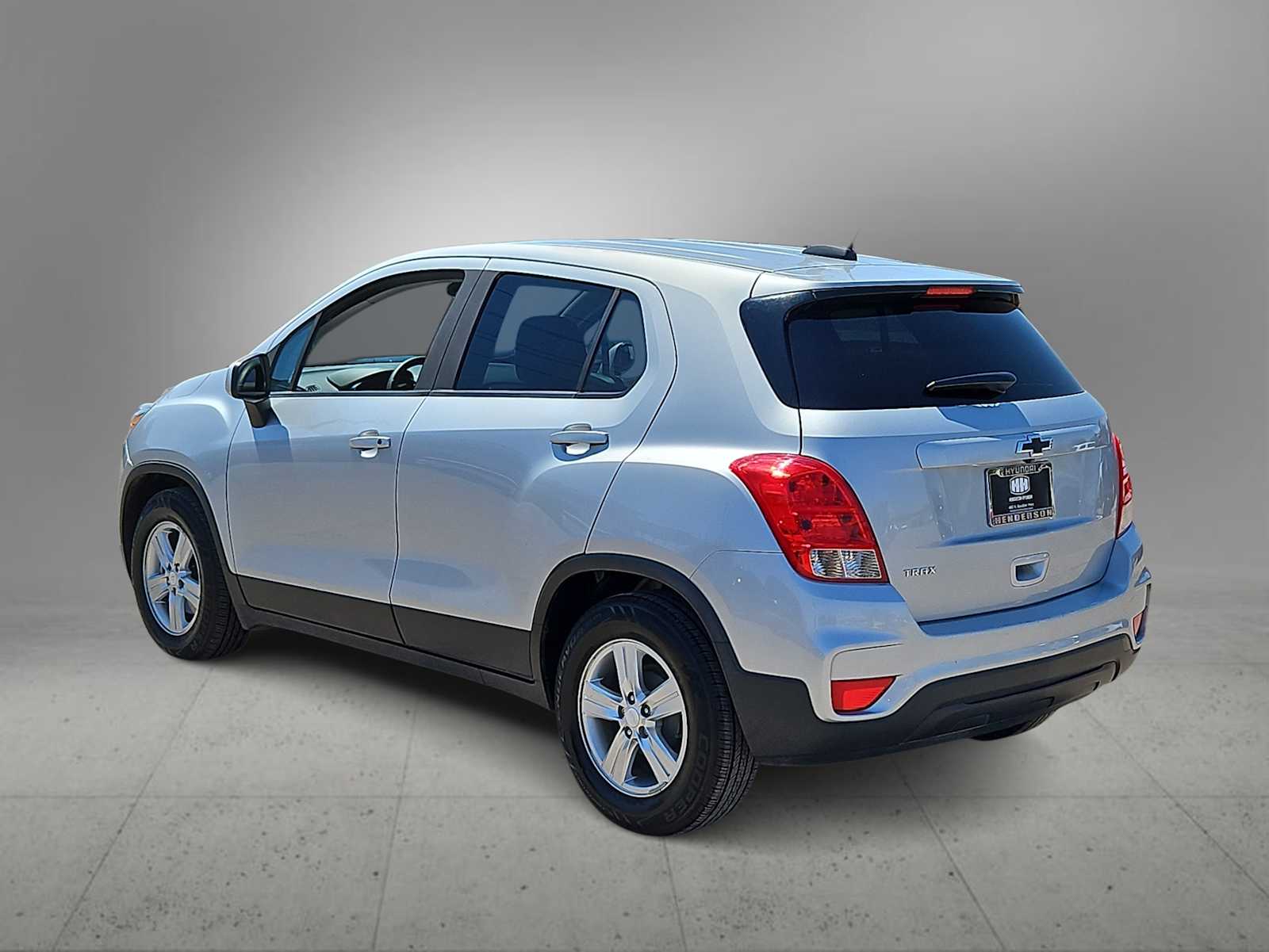 Thumbnail: 2020 Chevrolet Trax - 6