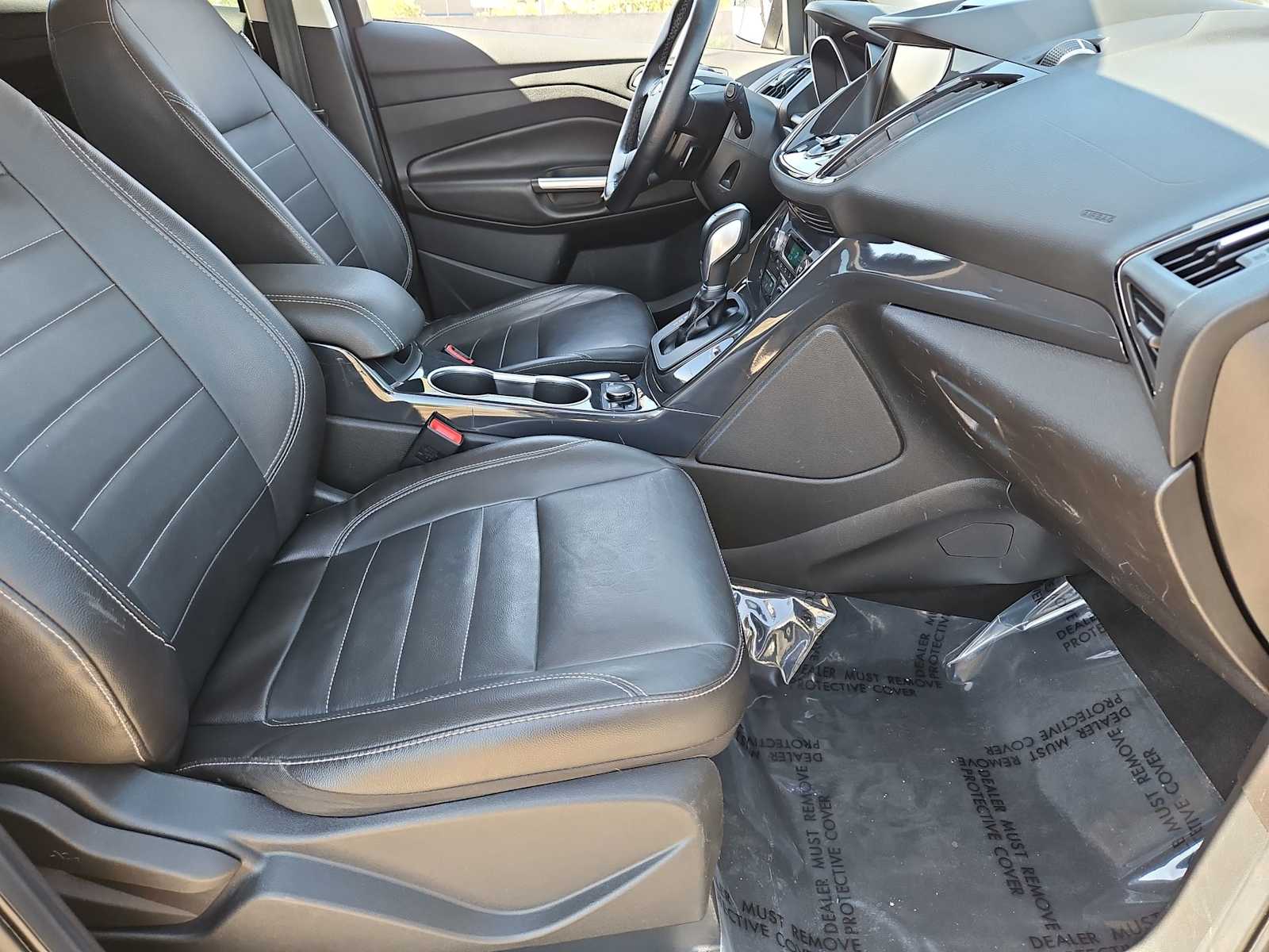 Thumbnail: 2014 Ford Escape - 21