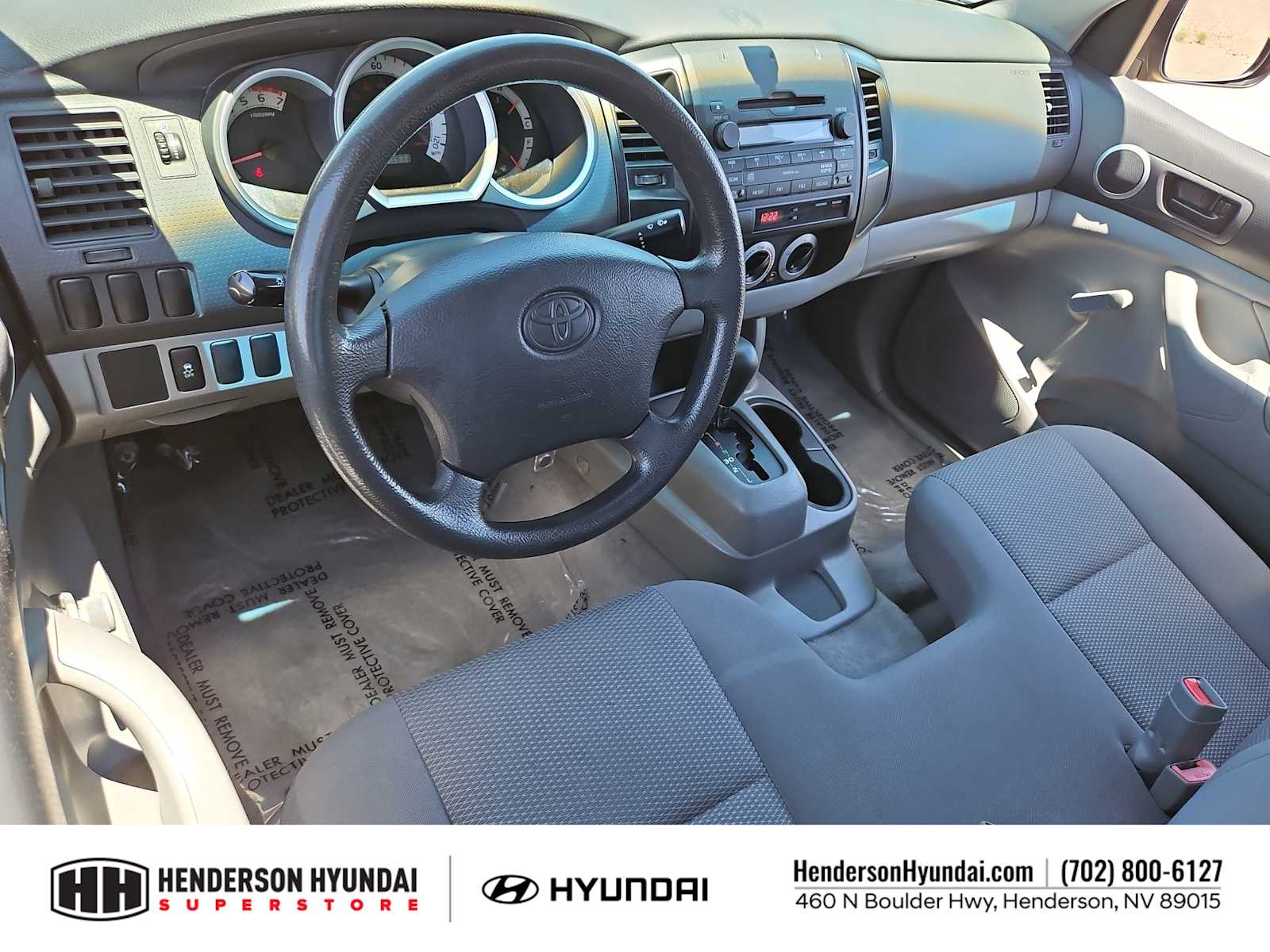 Thumbnail: 2011 Toyota Tacoma - 10