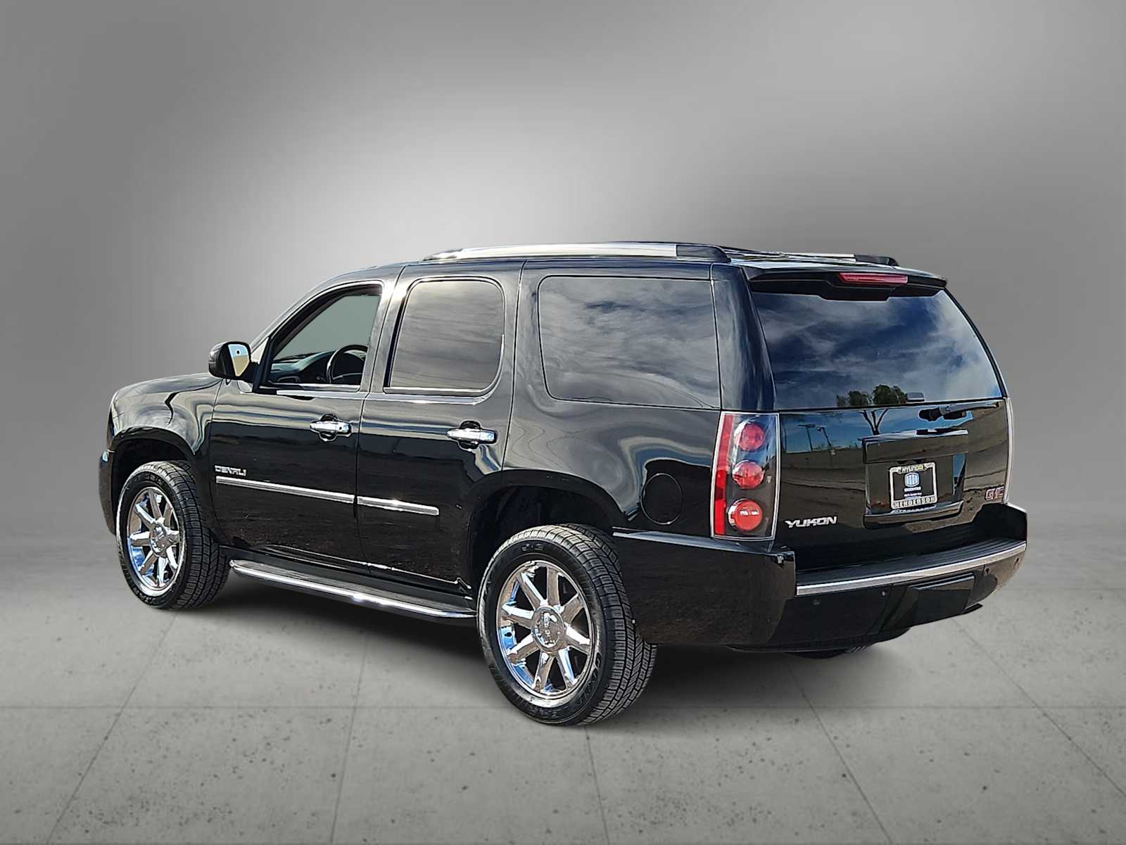 Thumbnail: 2013 GMC Yukon - 6