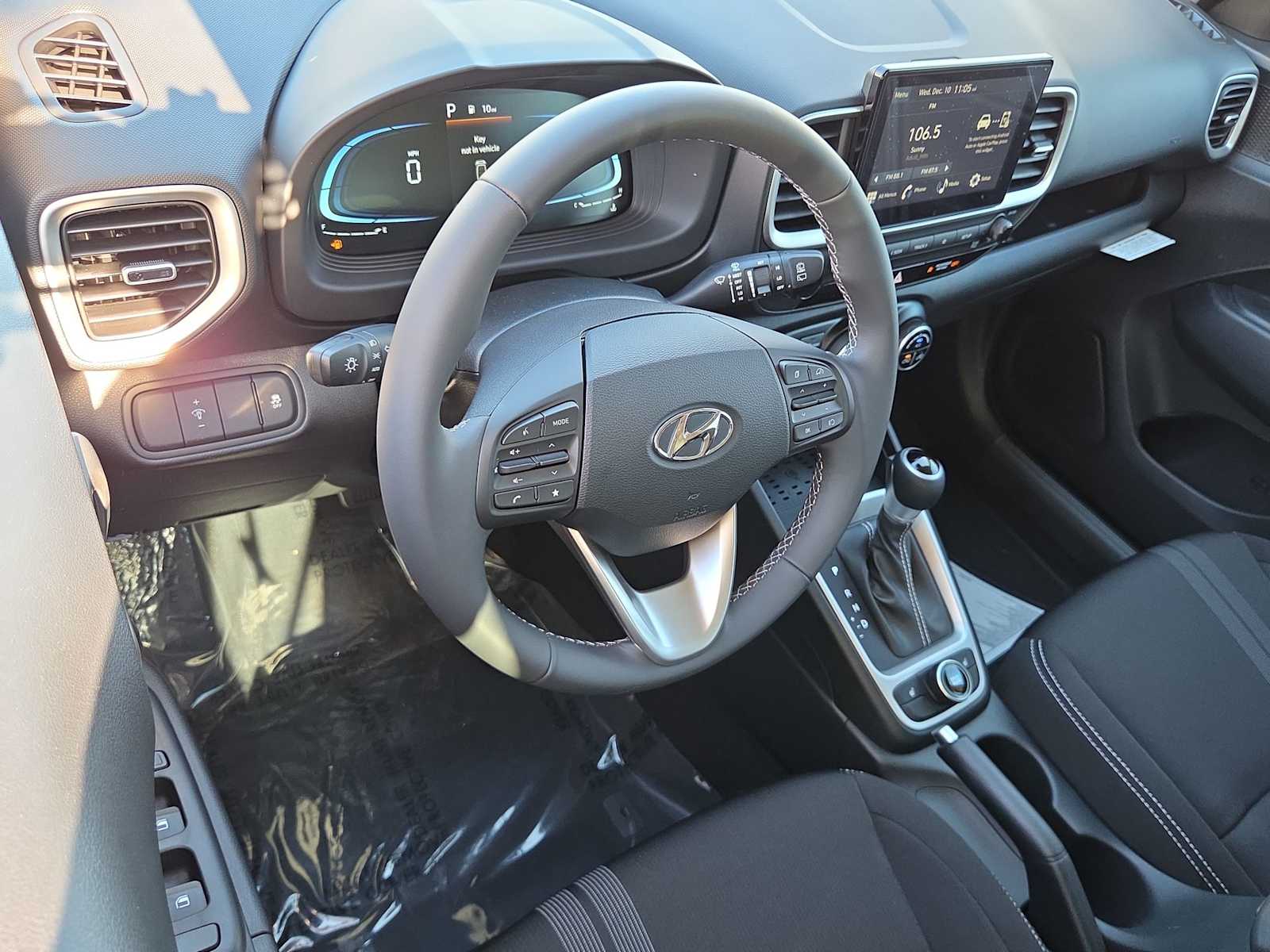 Thumbnail: 2026 Hyundai Venue - 10