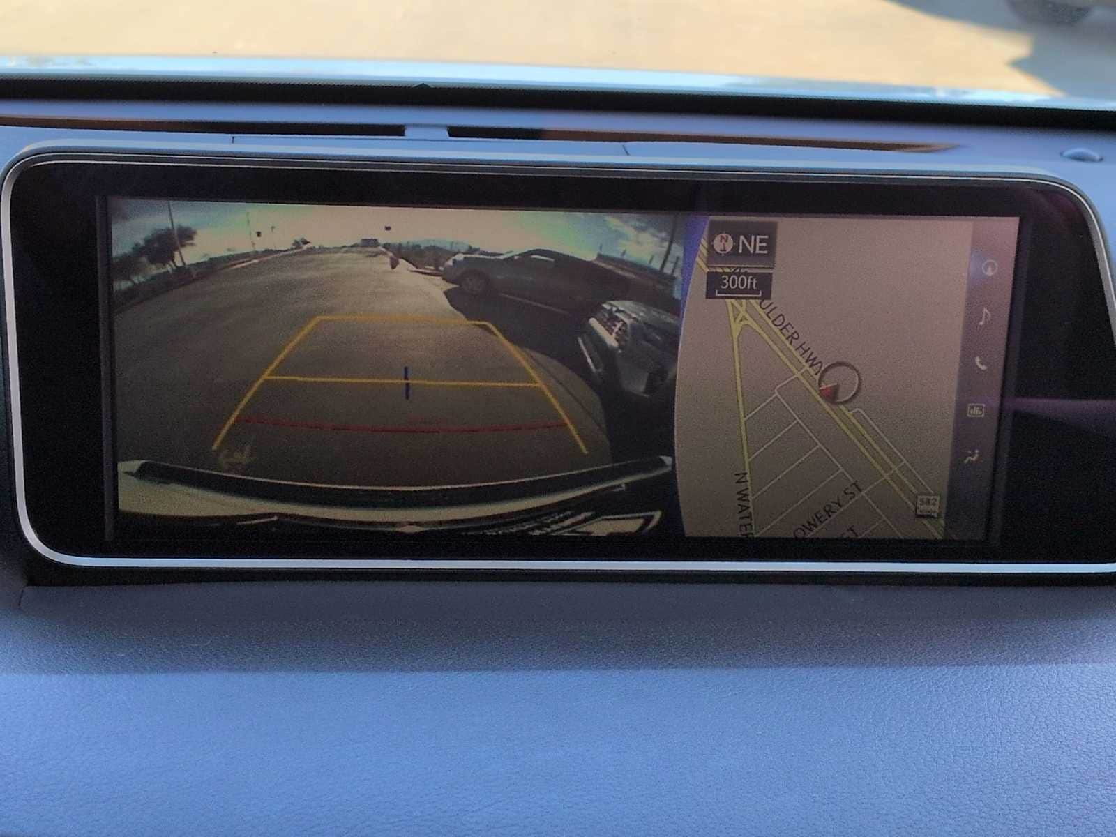 Thumbnail: 2017 Lexus RX - 31