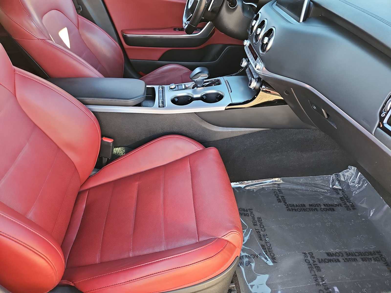 Thumbnail: 2019 Kia Stinger - 22