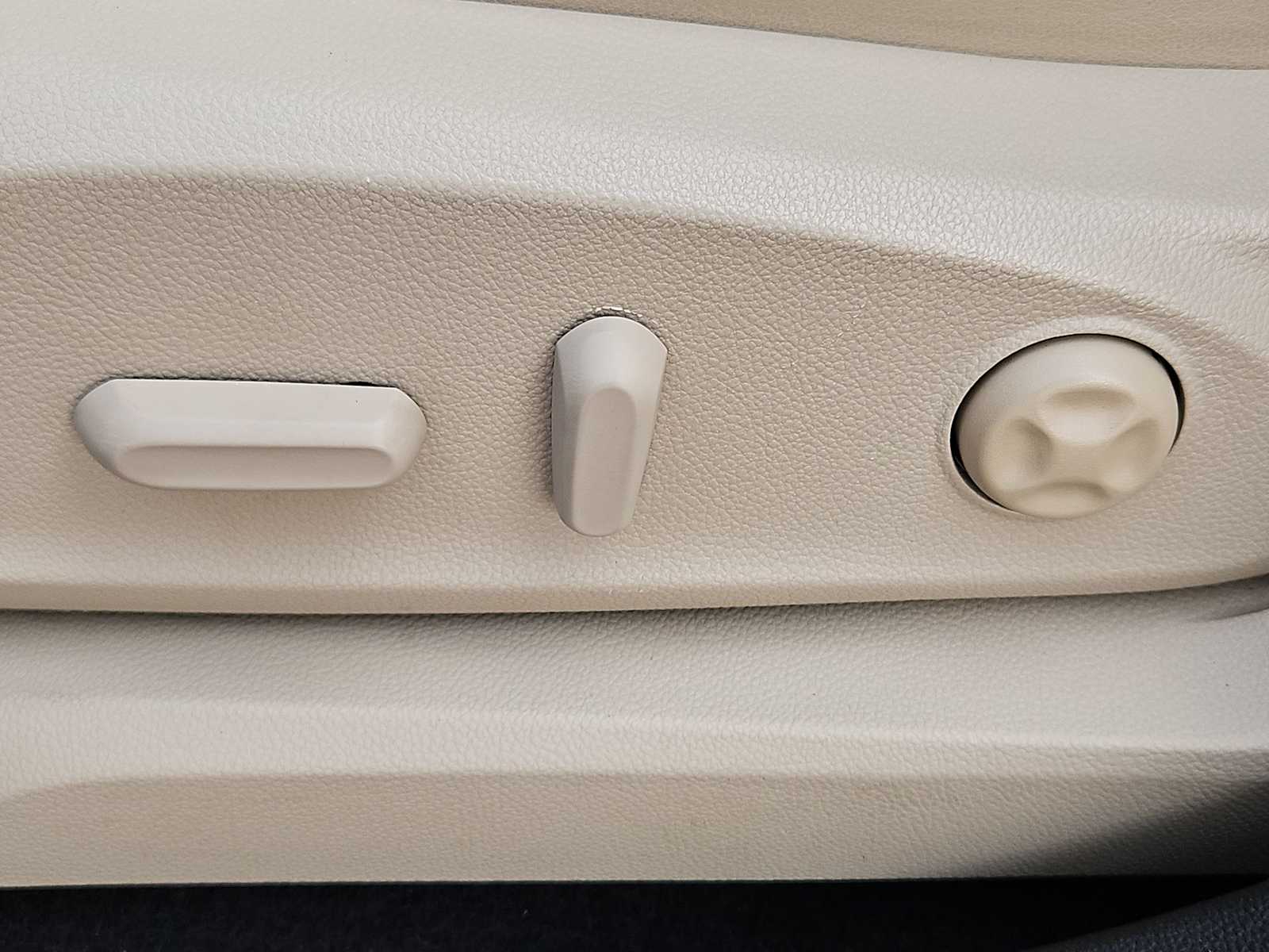 Thumbnail: 2019 Buick Envision - 18