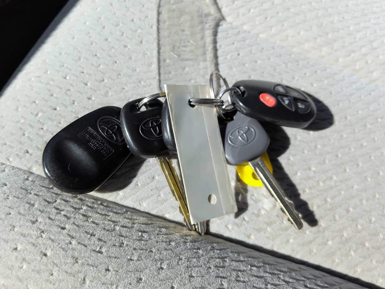 Thumbnail: 2013 Toyota Sienna - 35