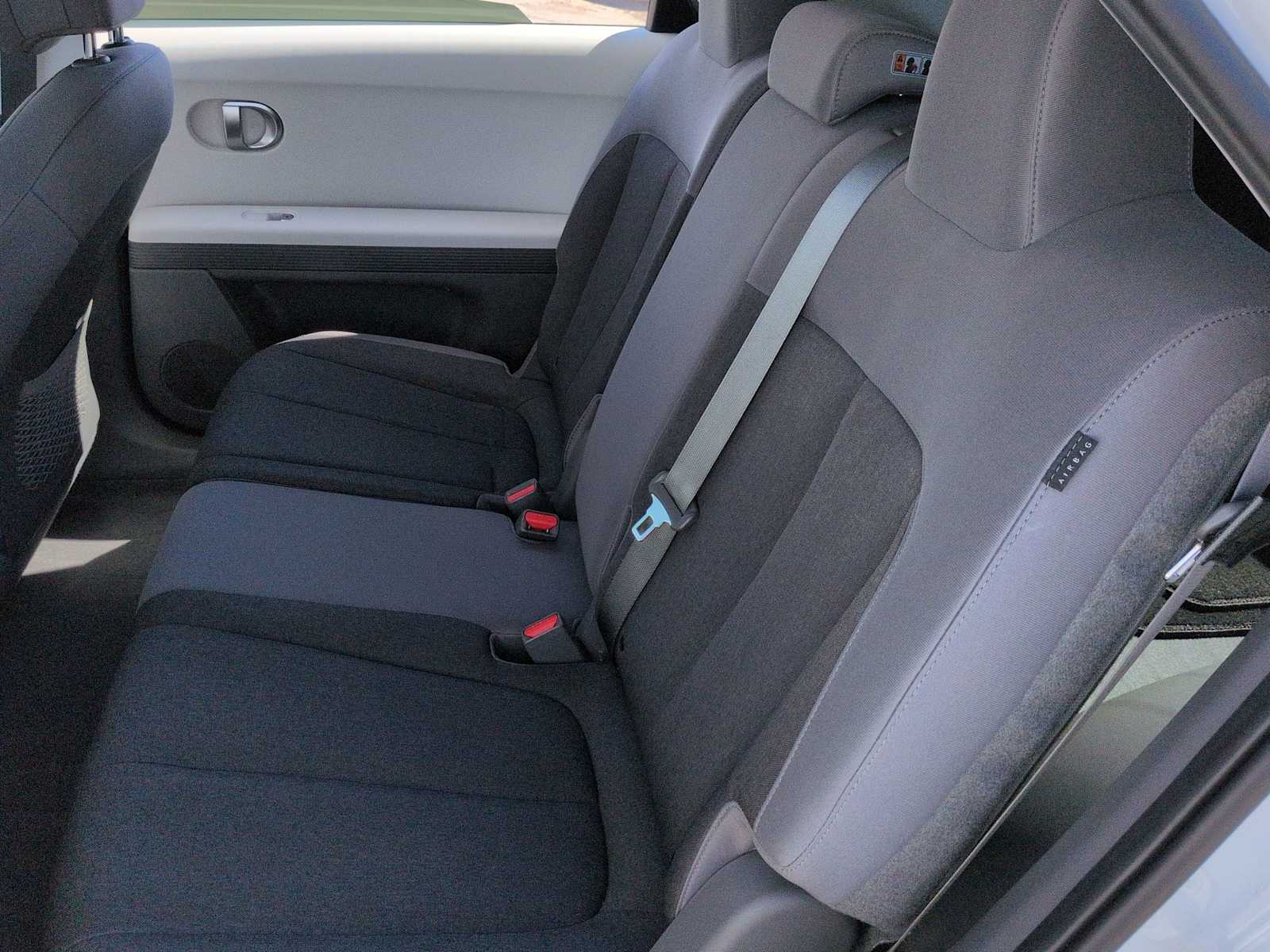 Thumbnail: 2024 Hyundai Ioniq 5 - 20