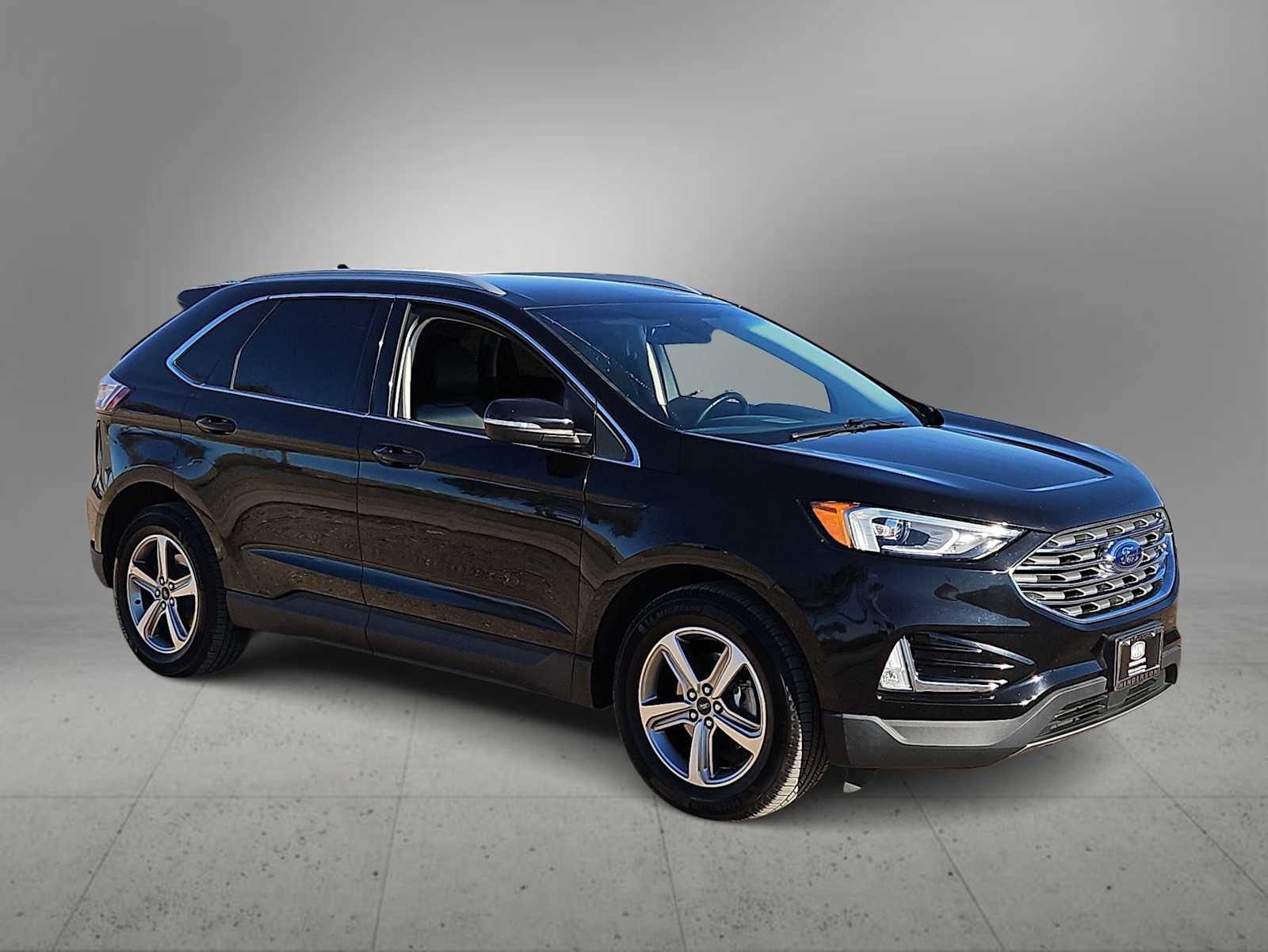 Thumbnail: 2019 Ford Edge - 2