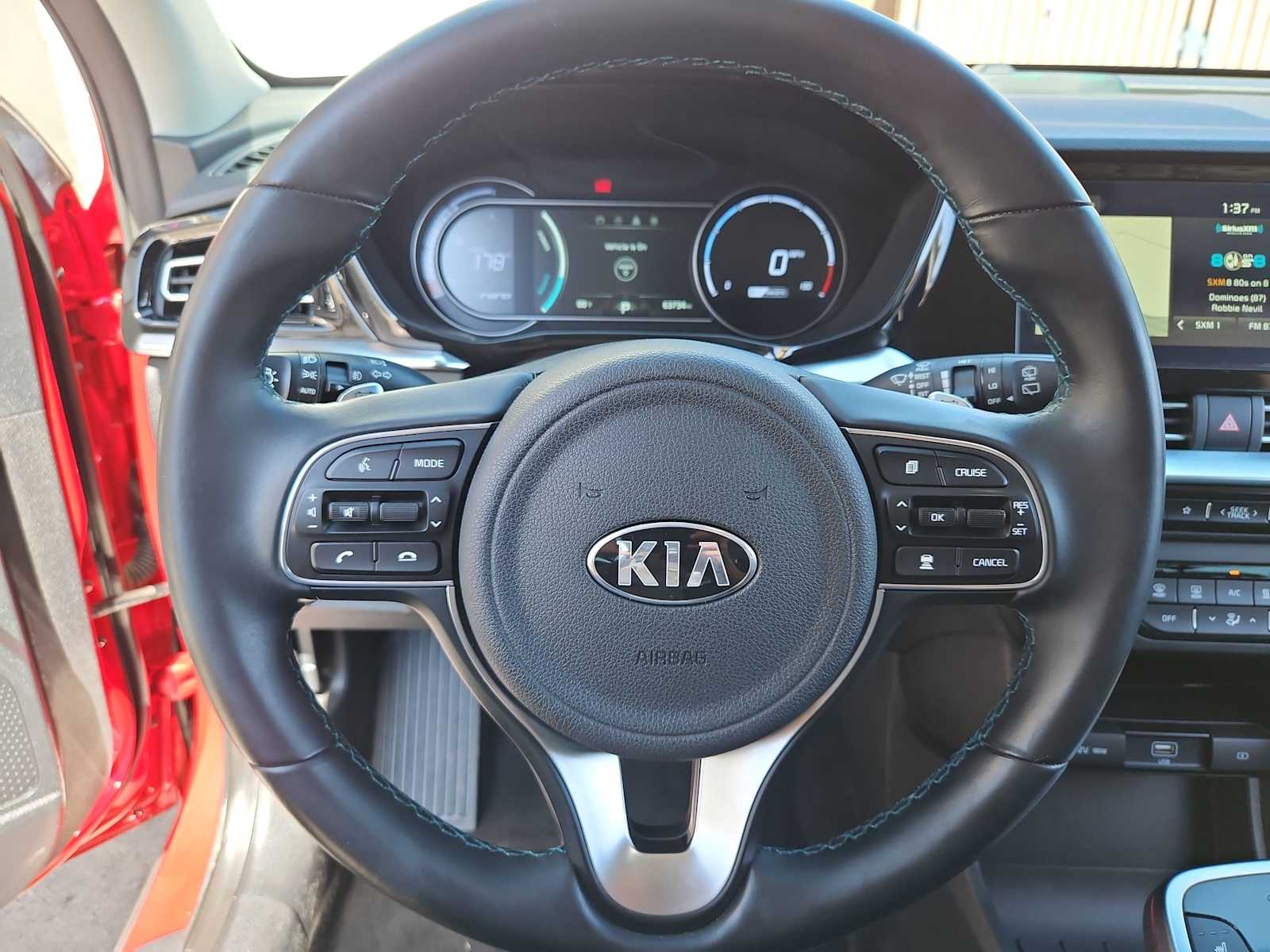 Thumbnail: 2020 Kia Niro - 24