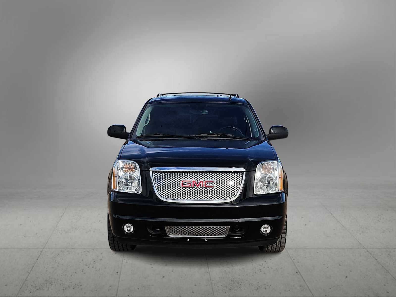 Thumbnail: 2013 GMC Yukon - 3