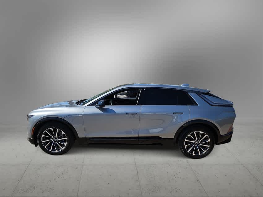Thumbnail: 2024 Cadillac Lyriq - 5