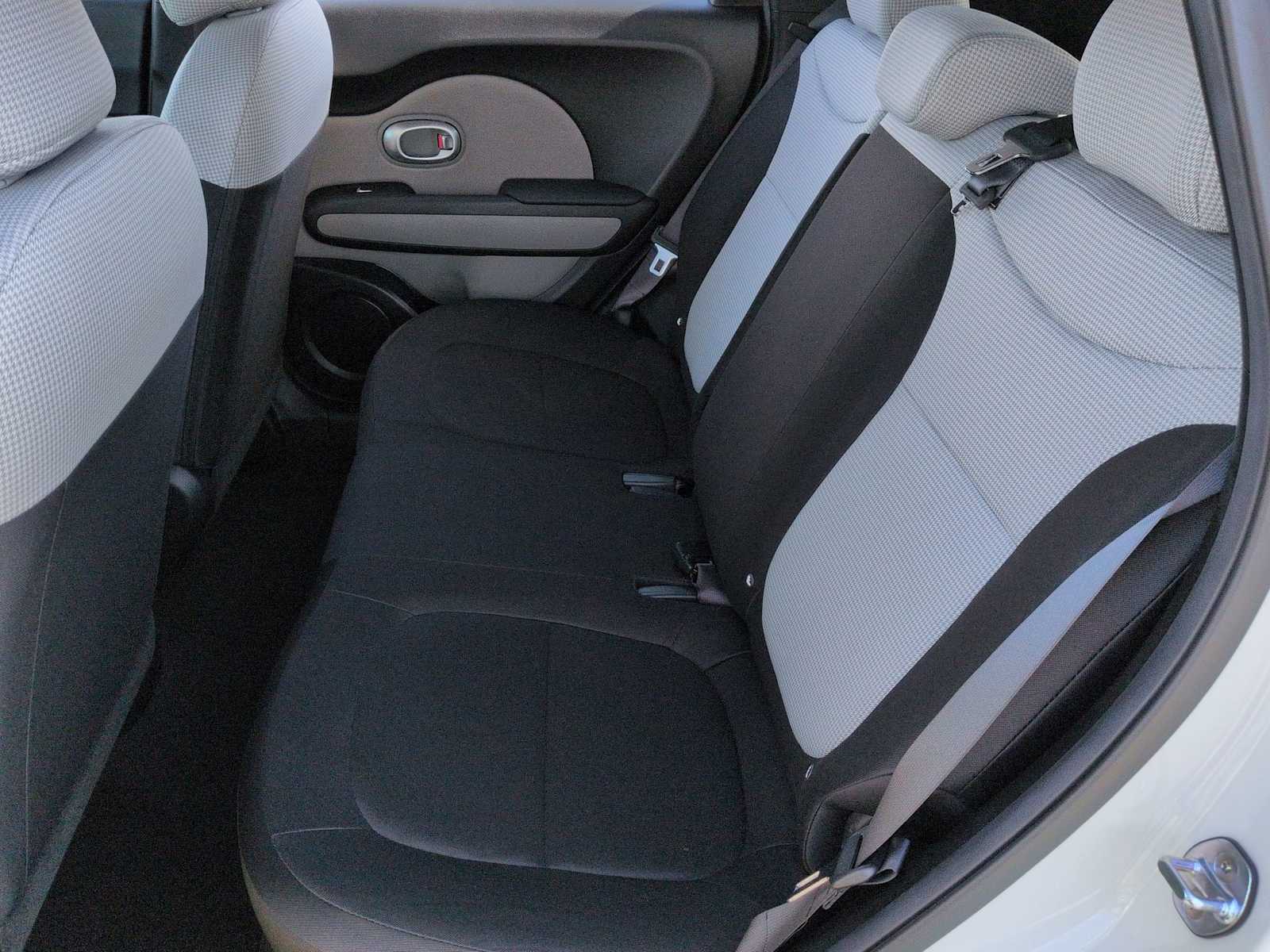 Thumbnail: 2017 Kia Soul - 20