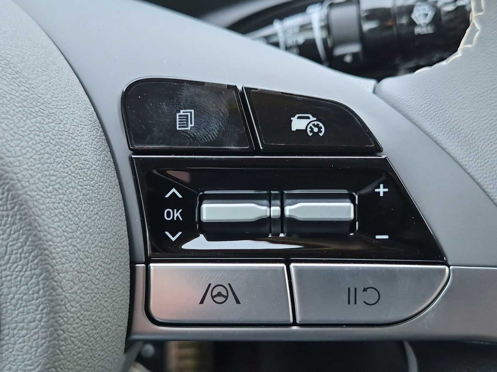 Thumbnail: 2026 Hyundai Elantra - 23