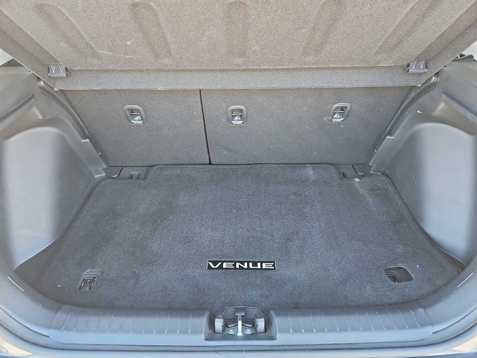 Thumbnail: 2025 Hyundai Venue - 34