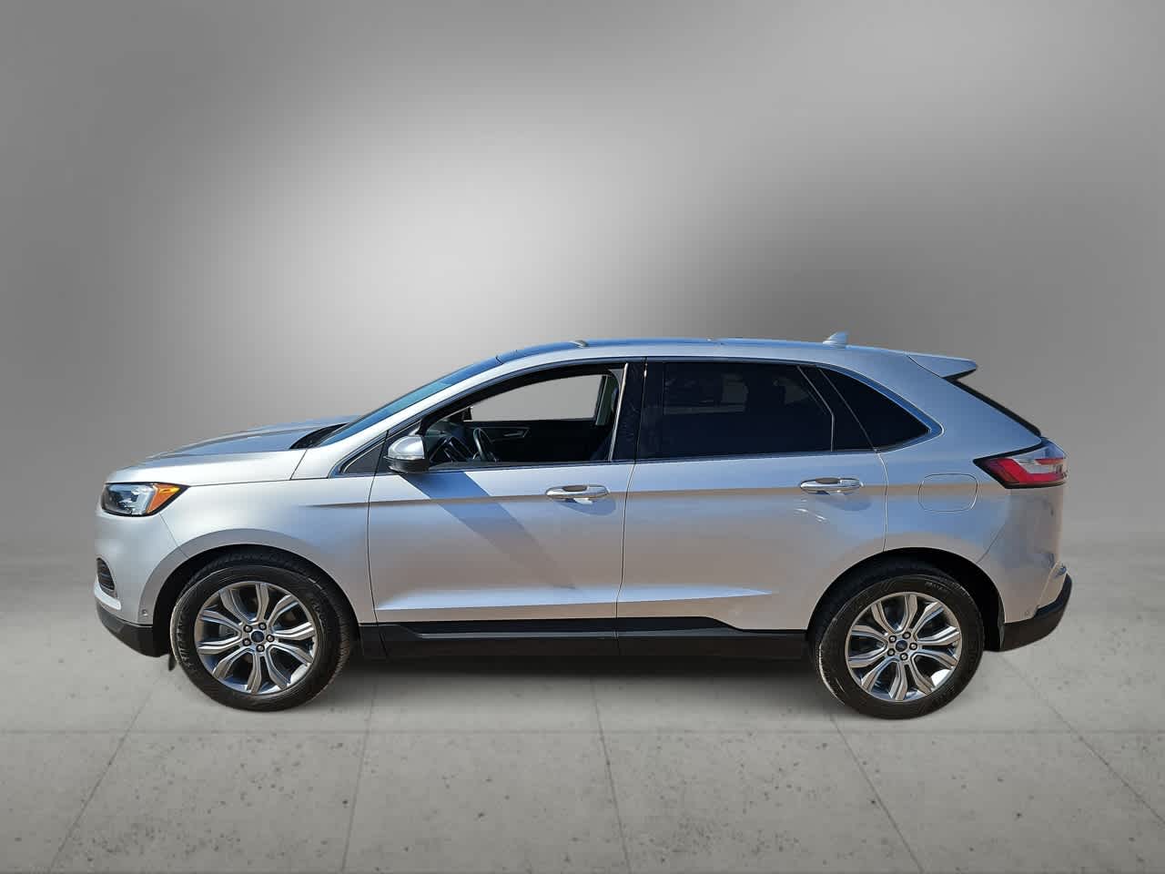Thumbnail: 2019 Ford Edge - 5