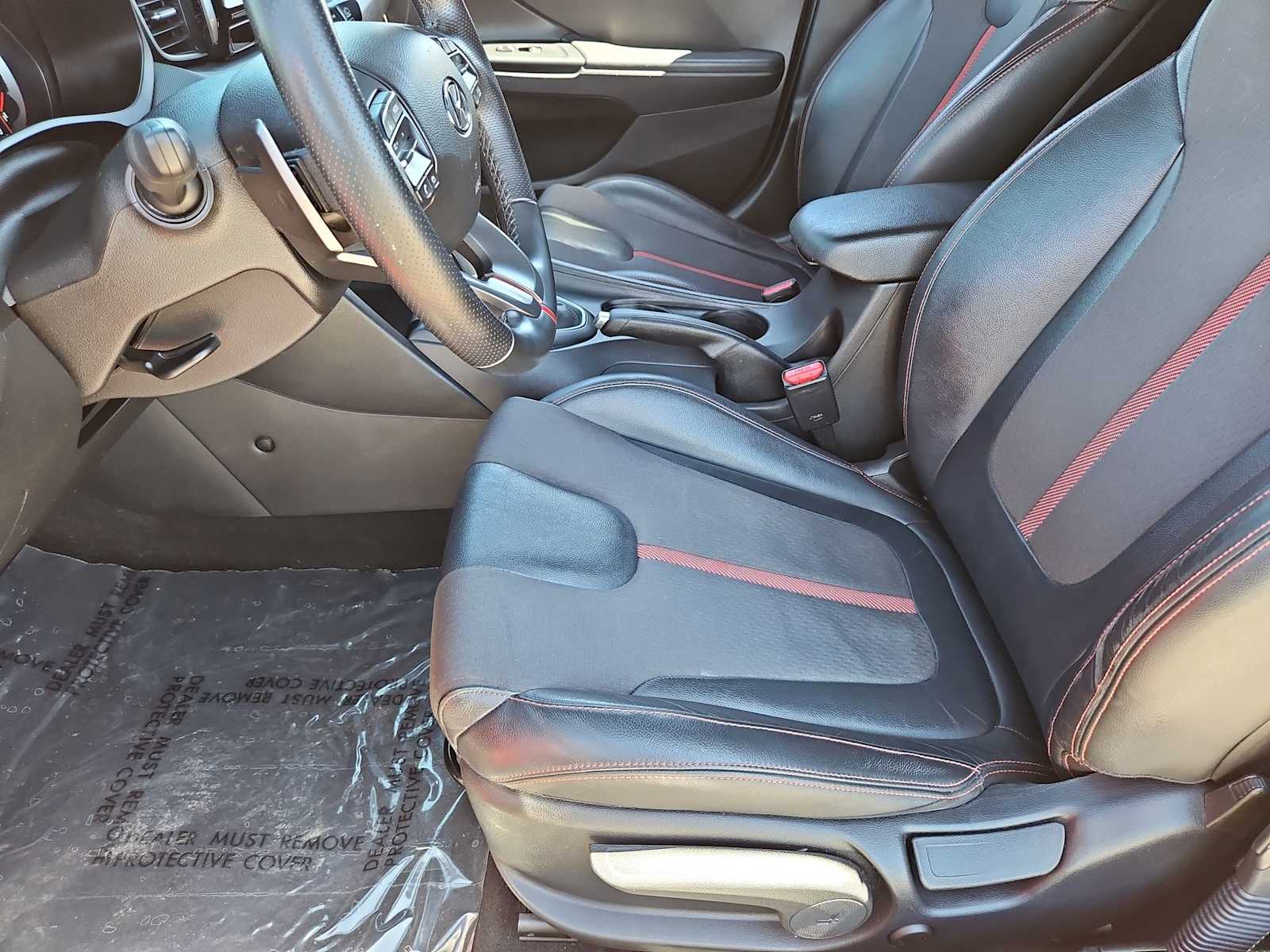 Thumbnail: 2019 Hyundai Veloster - 15