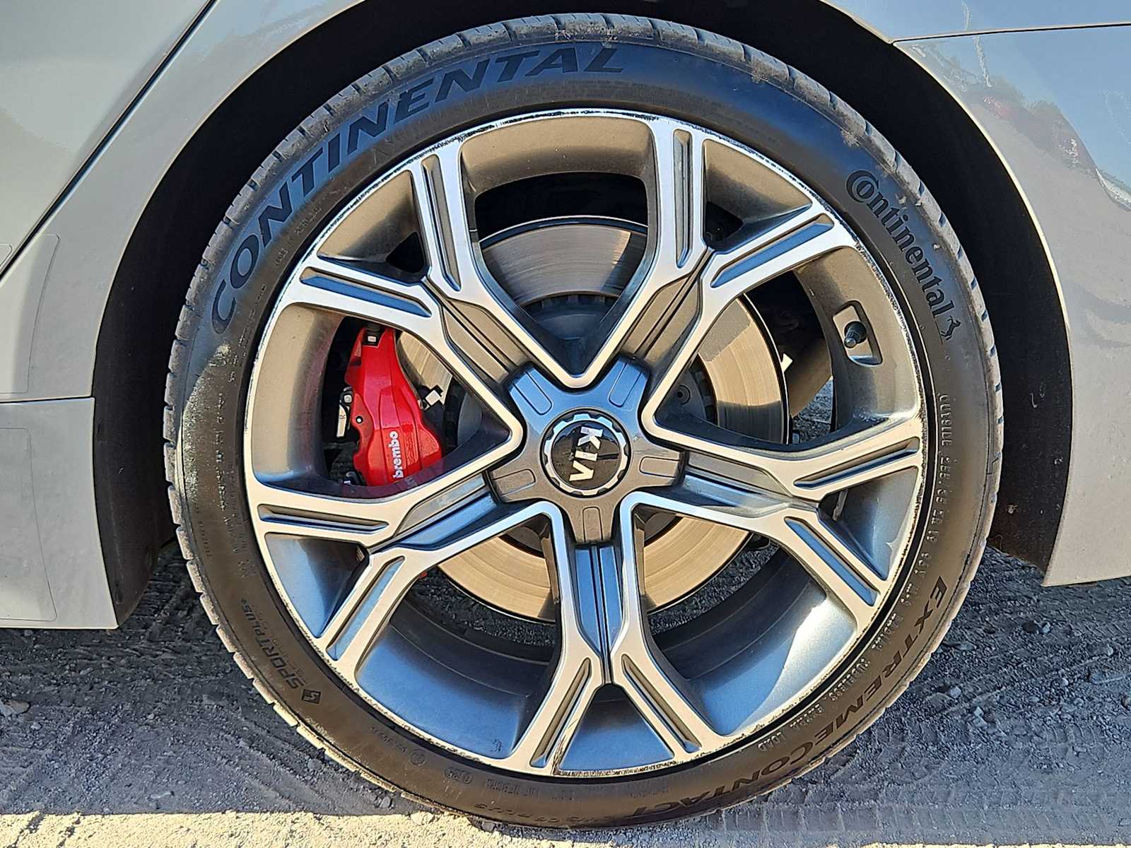 Thumbnail: 2019 Kia Stinger - 13