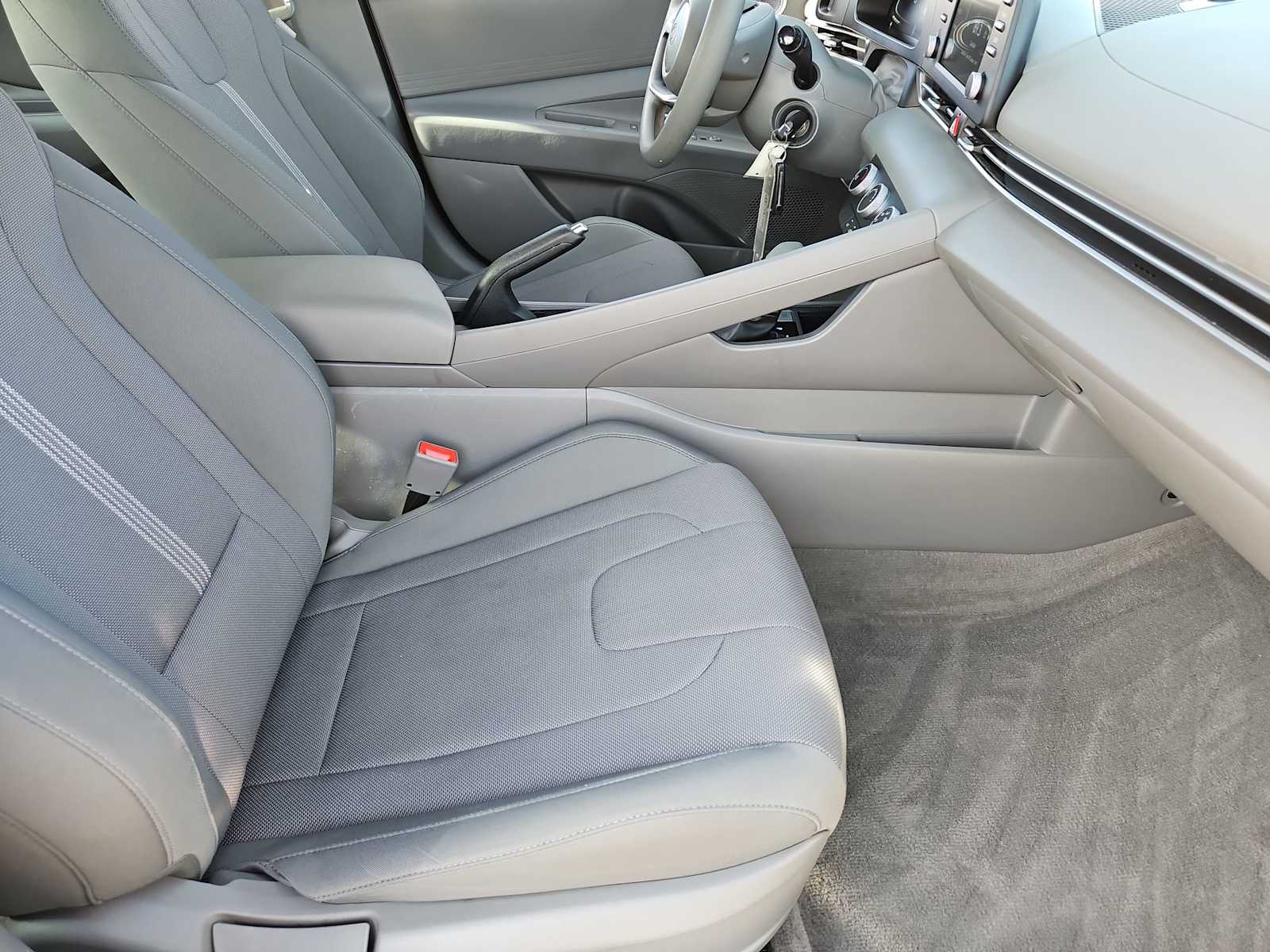 Thumbnail: 2025 Hyundai Elantra - 21