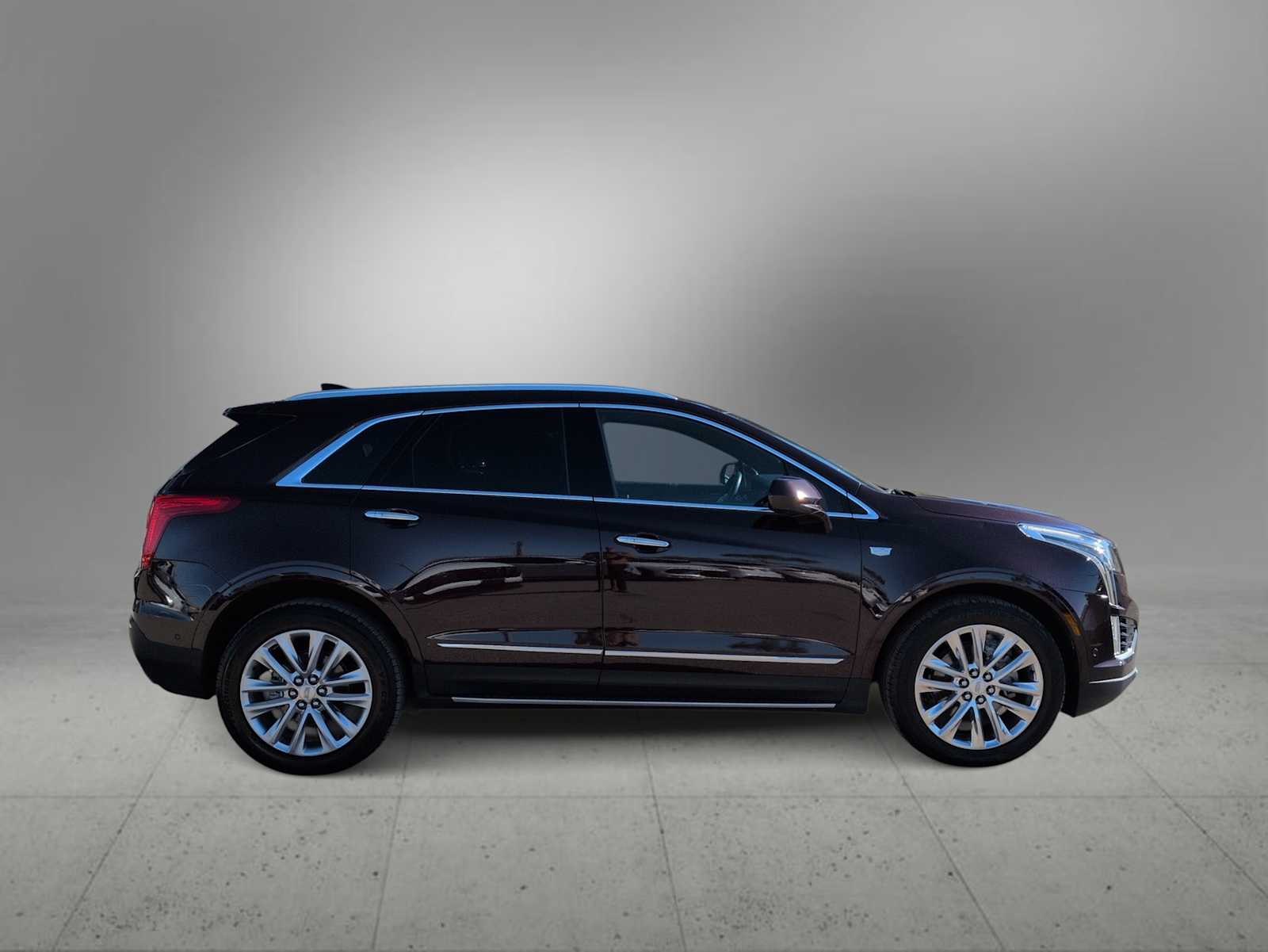 Thumbnail: 2018 Cadillac XT5 - 9
