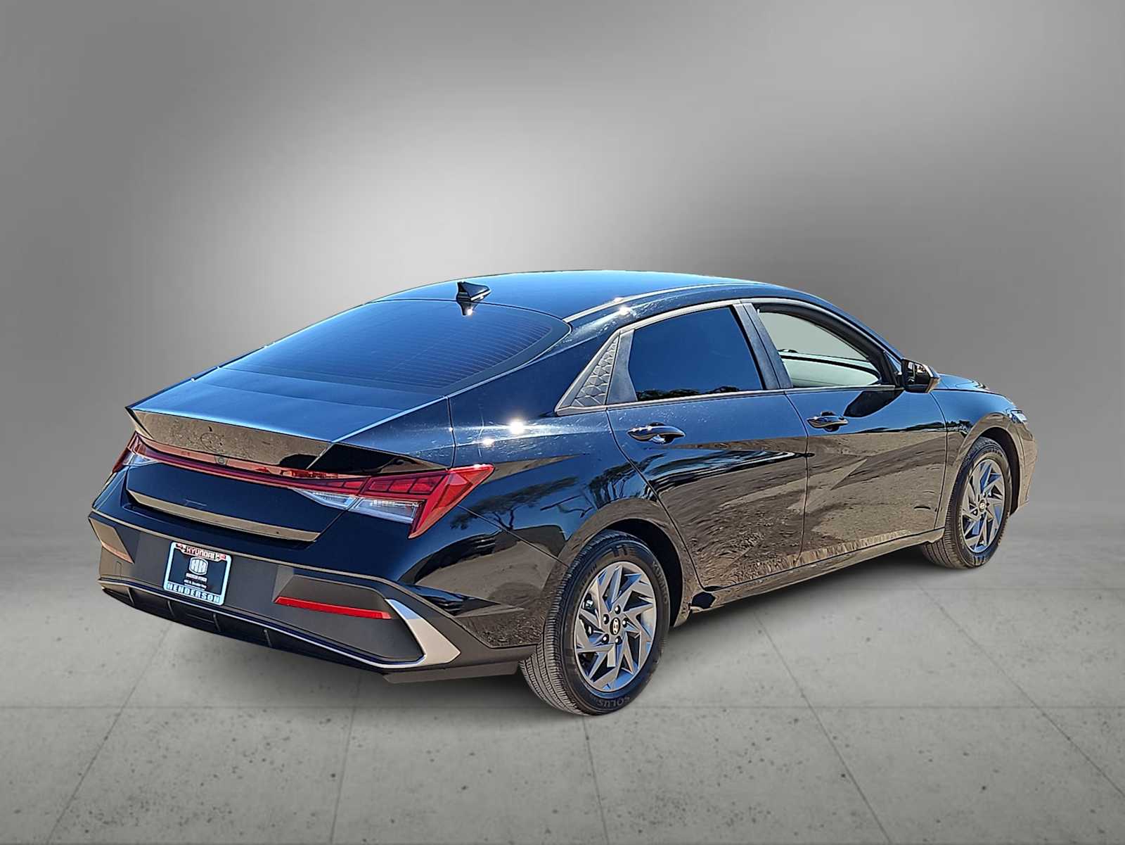 Thumbnail: 2024 Hyundai Elantra - 8