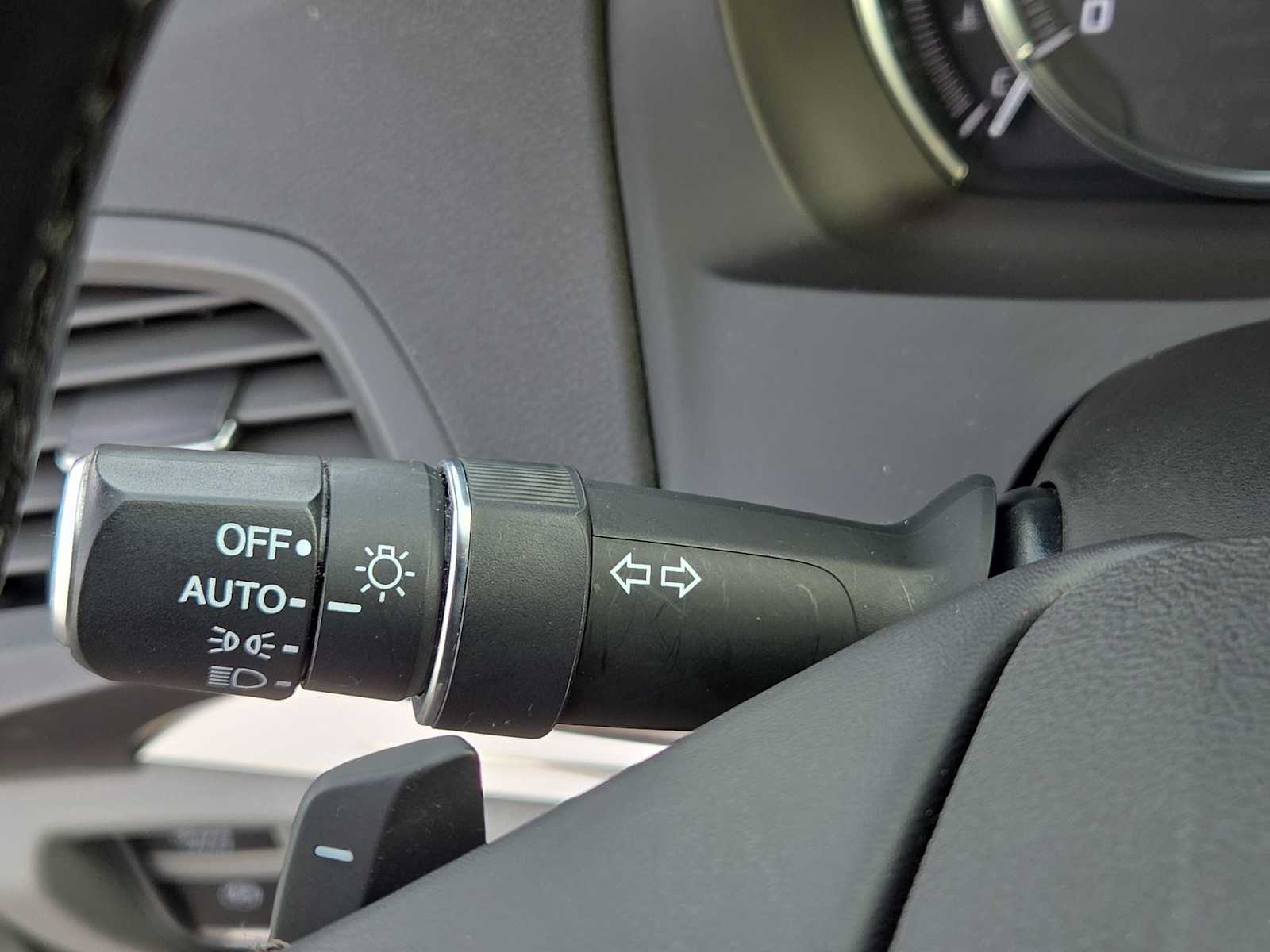 Thumbnail: 2017 Acura MDX - 27