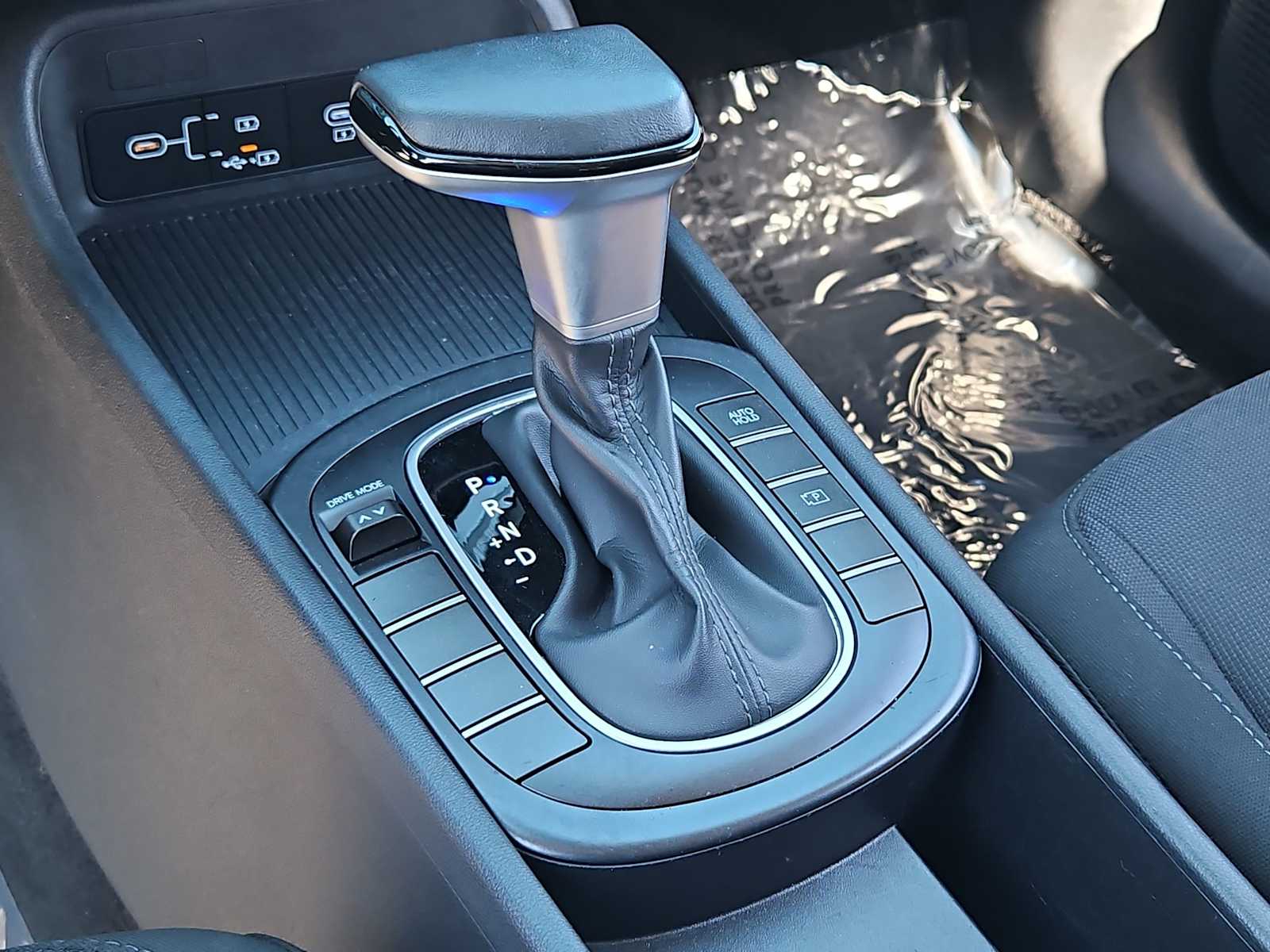 Thumbnail: 2024 Hyundai Kona - 31