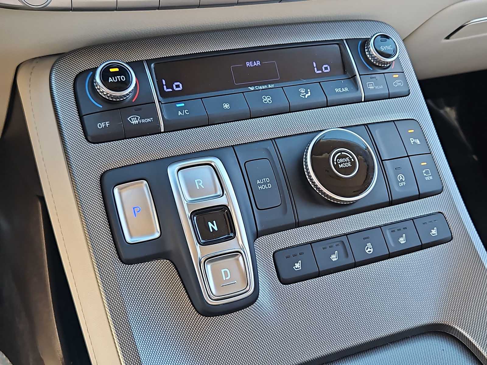 Thumbnail: 2020 Hyundai Palisade - 33