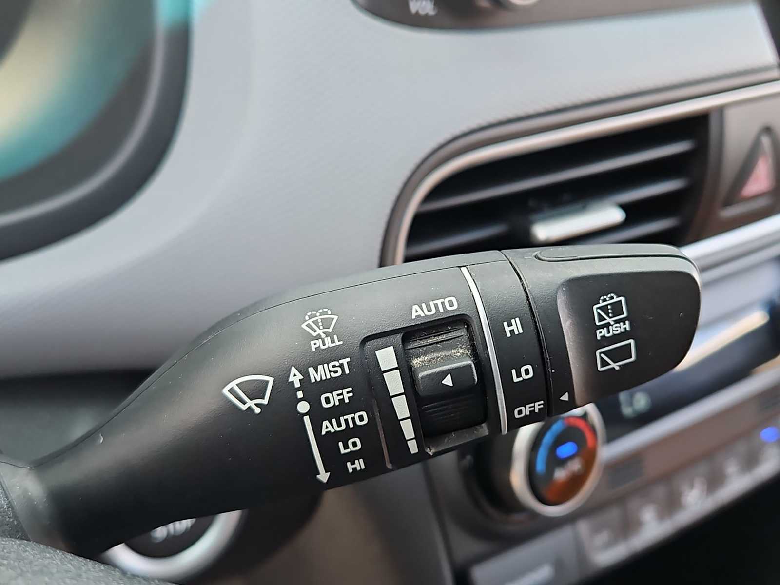 Thumbnail: 2021 Hyundai Kona - 25