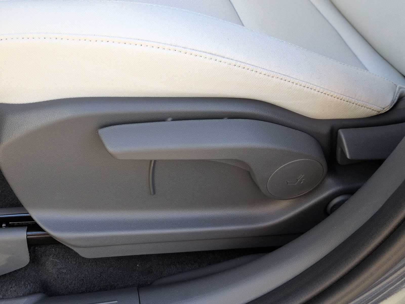 Thumbnail: 2026 Hyundai Santa Fe - 17