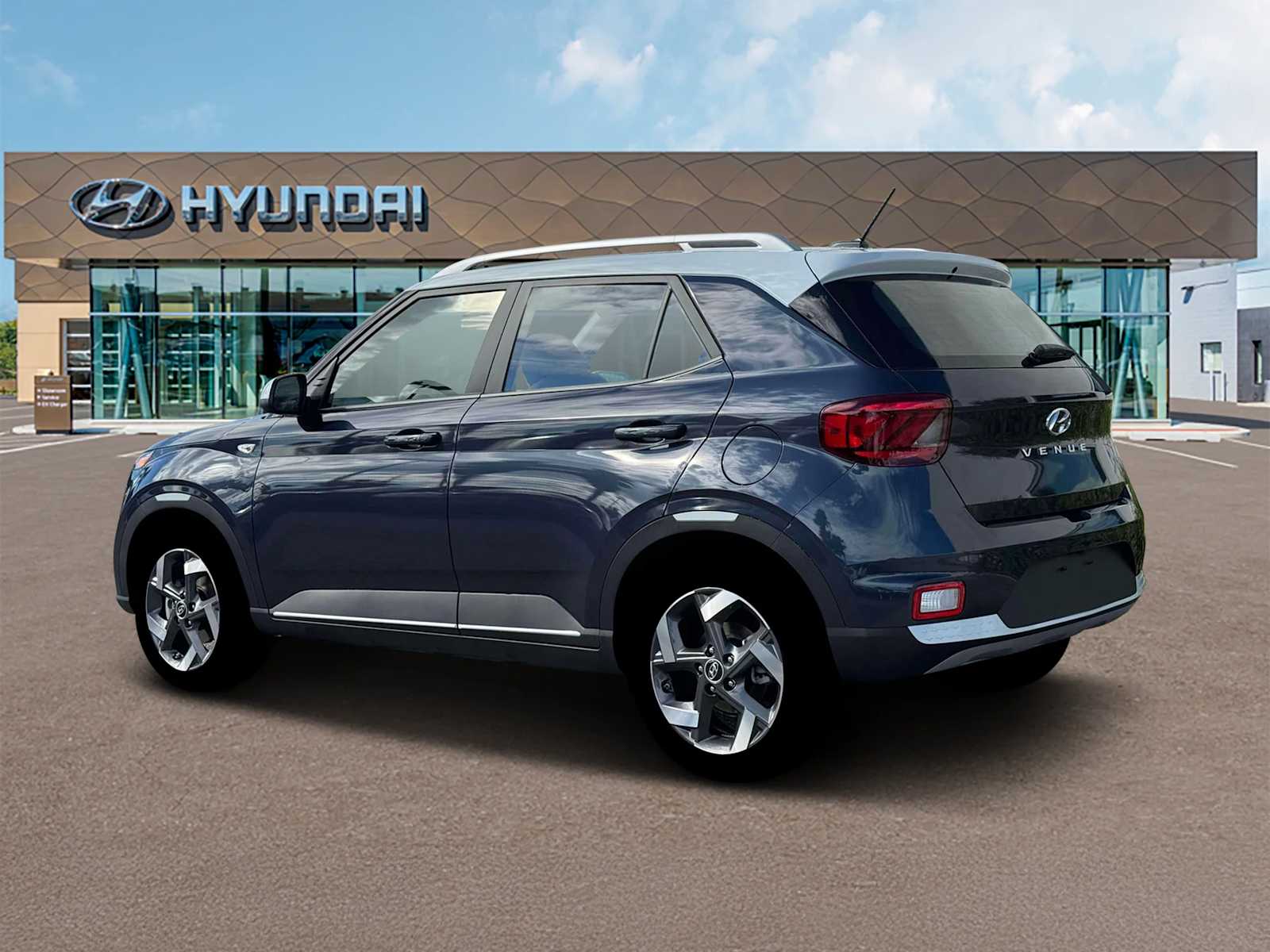 Thumbnail: 2026 Hyundai Venue - 4