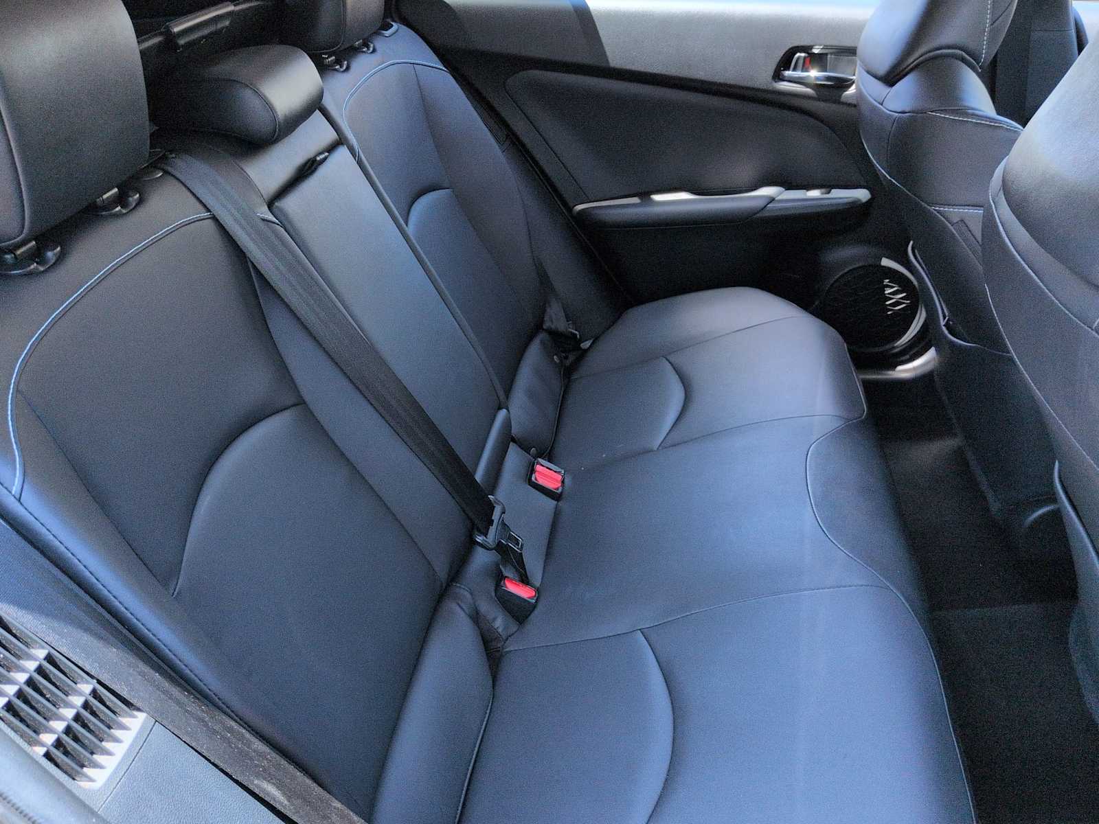Thumbnail: 2021 Toyota Prius Prime - 20