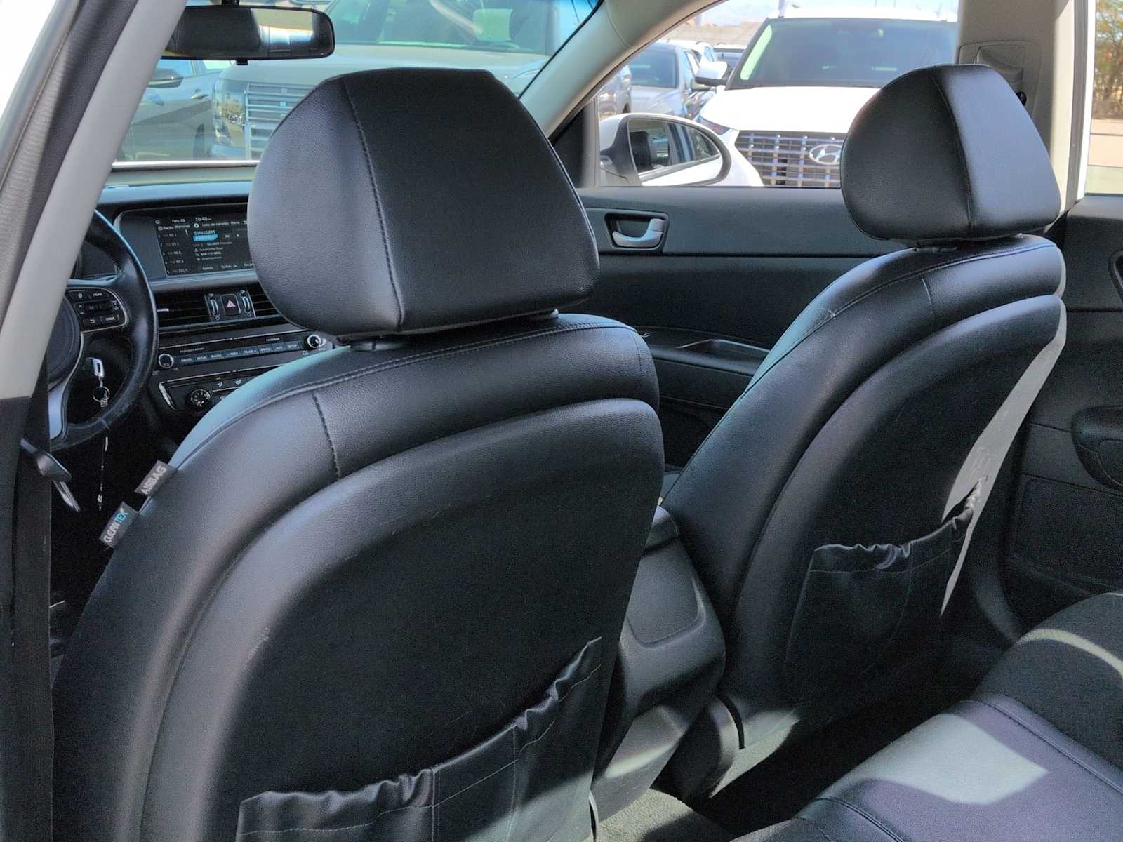 Thumbnail: 2018 Kia Optima - 17