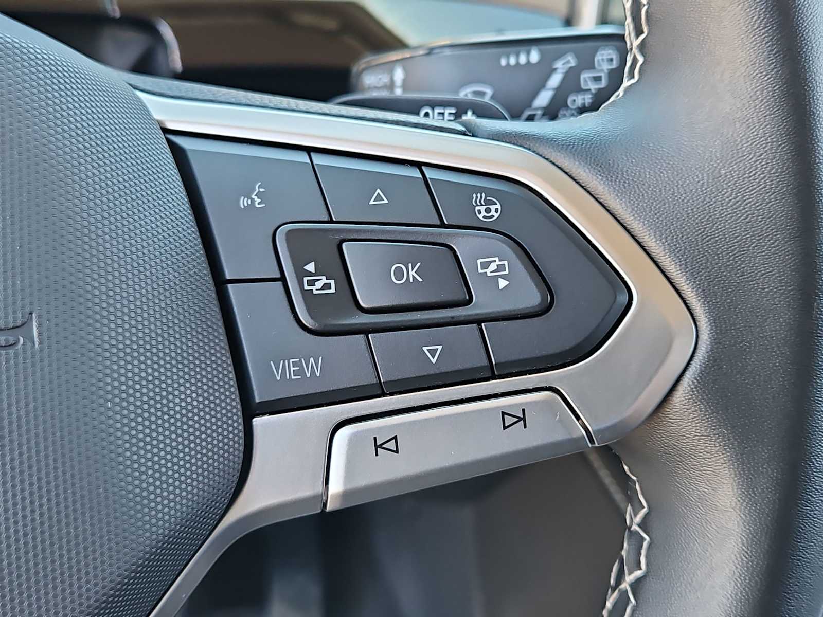 Thumbnail: 2024 Volkswagen Atlas - 24