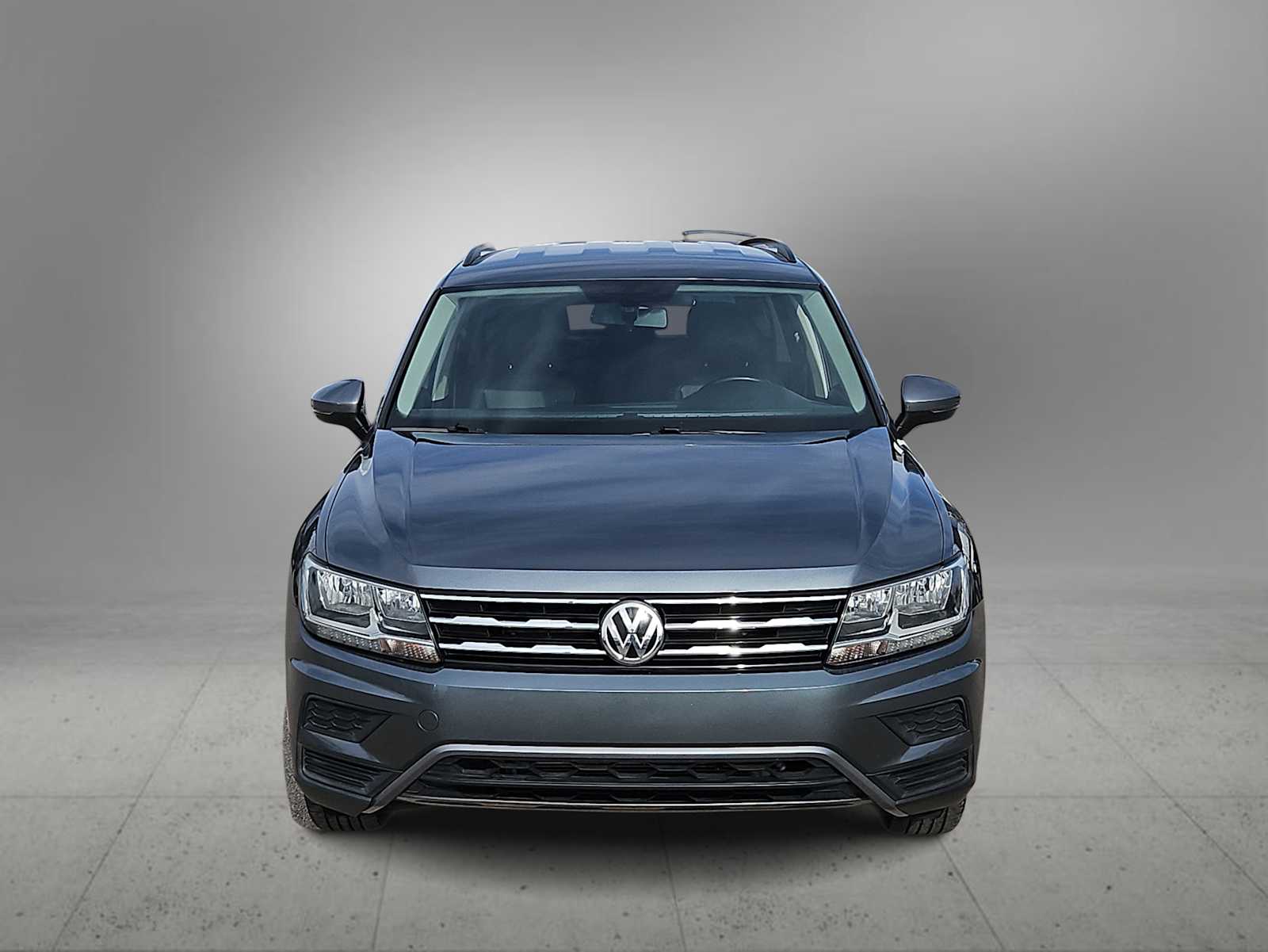 Thumbnail: 2018 Volkswagen Tiguan - 3