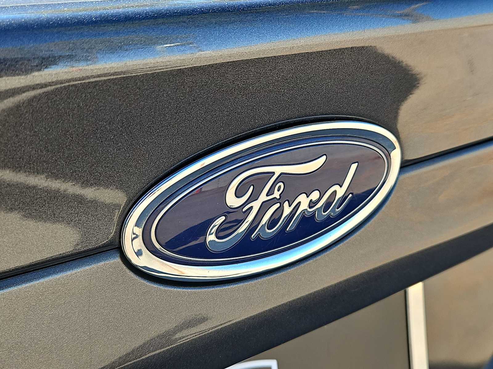 Thumbnail: 2016 Ford Fusion - 11