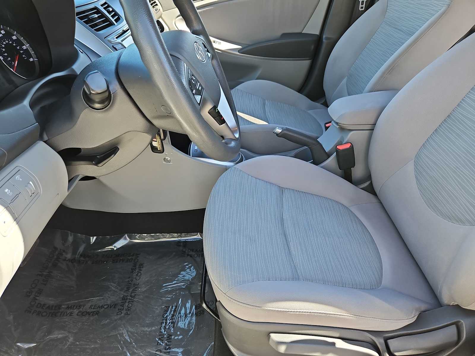 Thumbnail: 2016 Hyundai Accent - 16