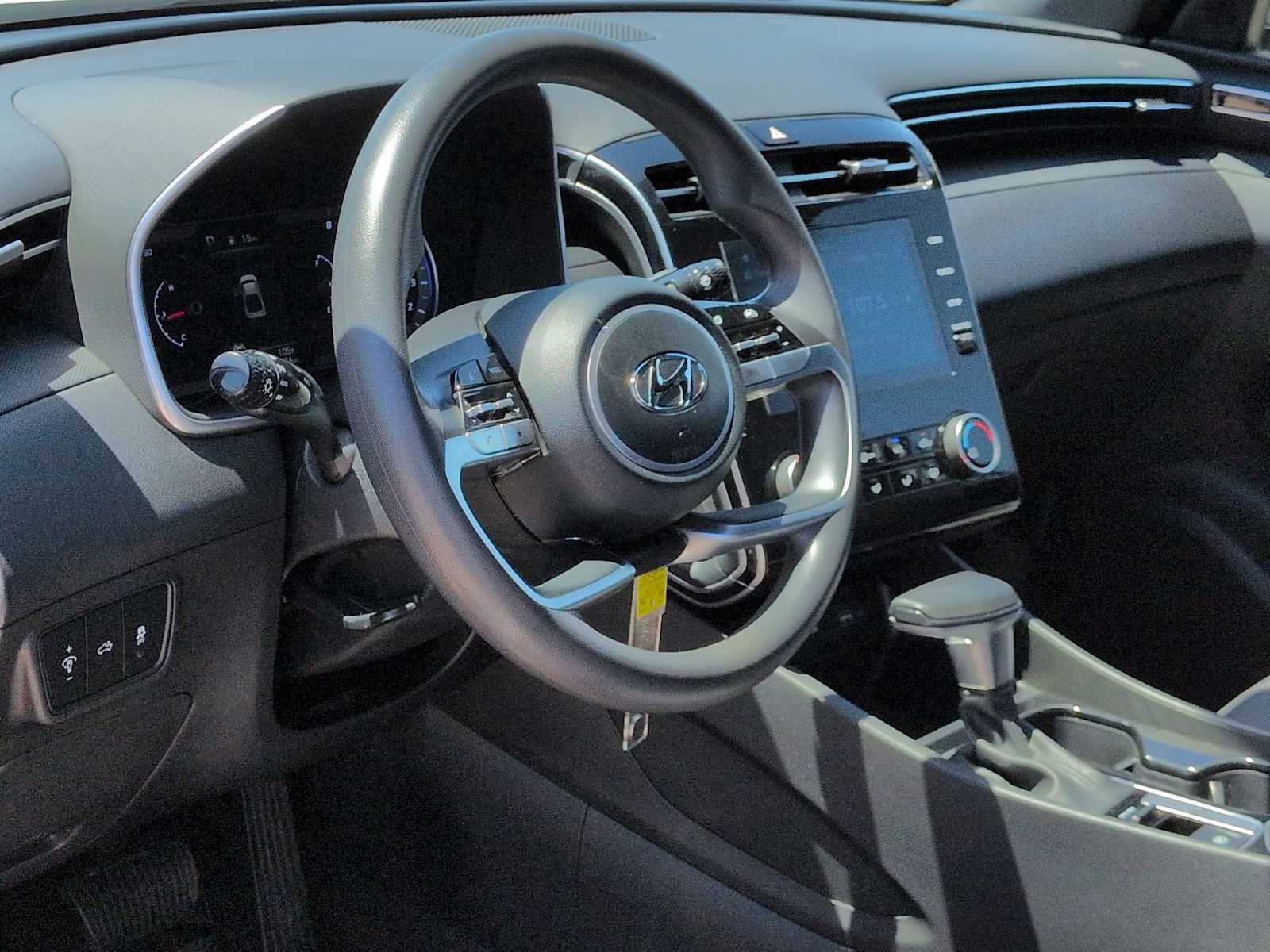 Thumbnail: 2024 Hyundai Santa Cruz - 10