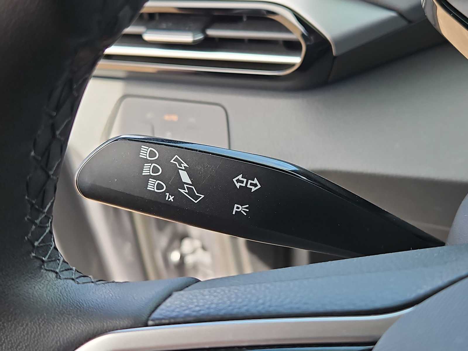 Thumbnail: 2023 Volkswagen ID.4 - 27