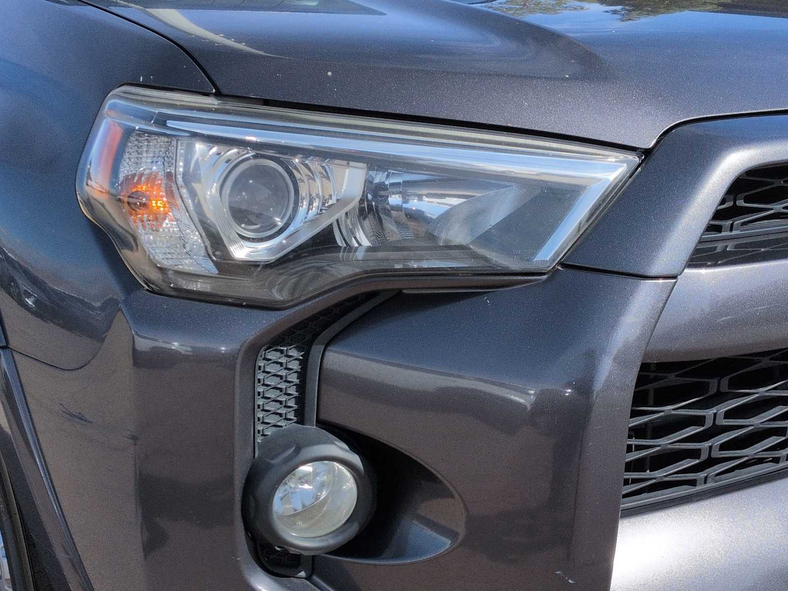 Thumbnail: 2017 Toyota 4Runner - 11