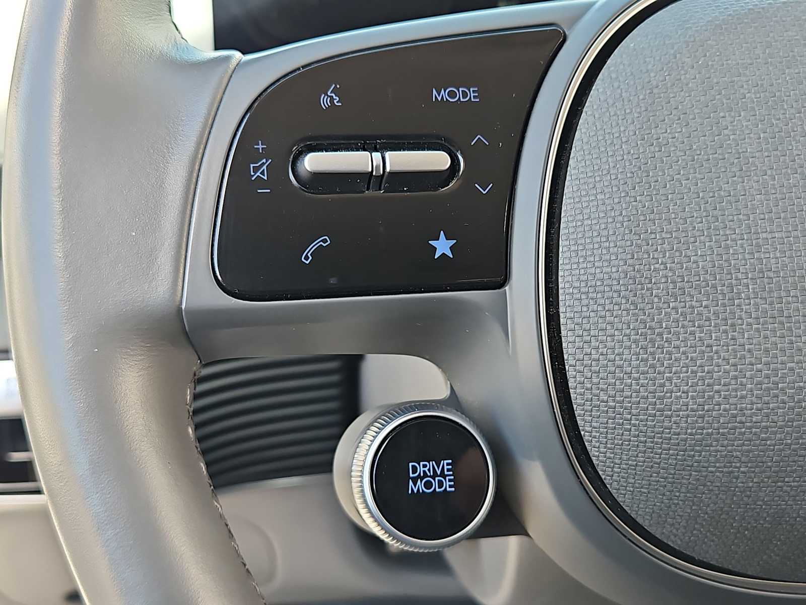 Thumbnail: 2024 Hyundai Ioniq 5 - 23