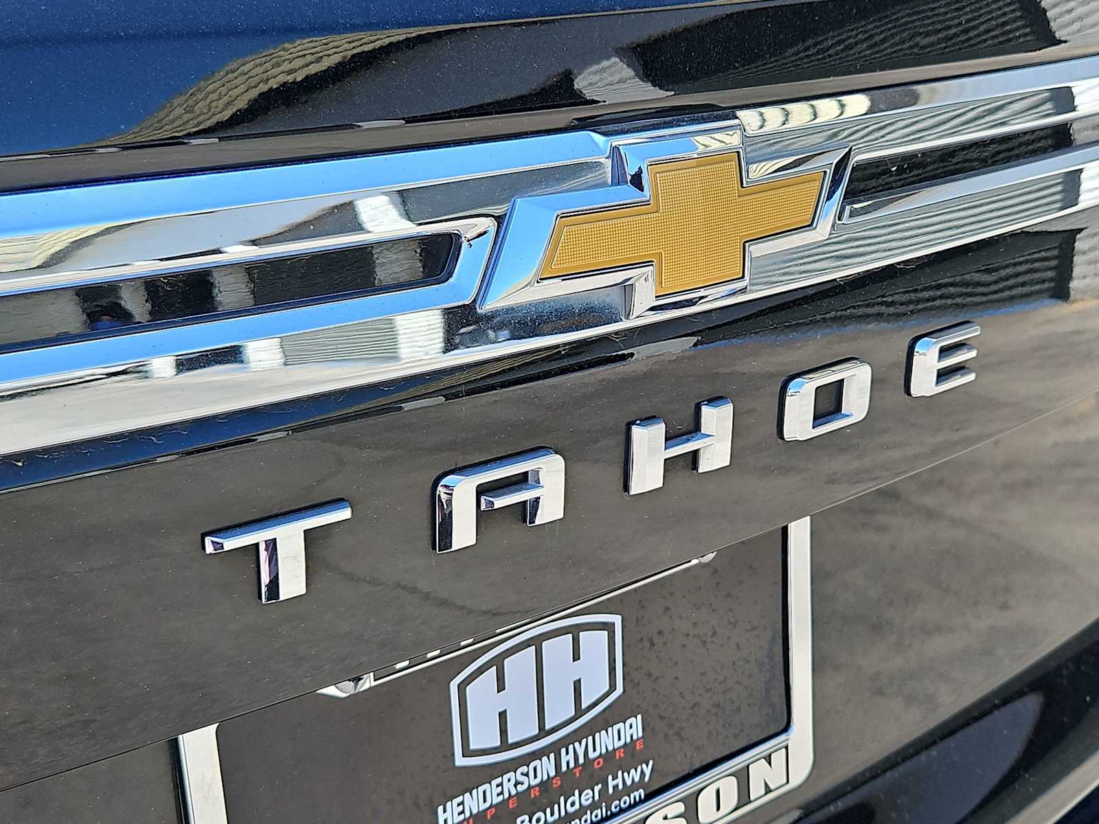 Thumbnail: 2021 Chevrolet Tahoe - 12