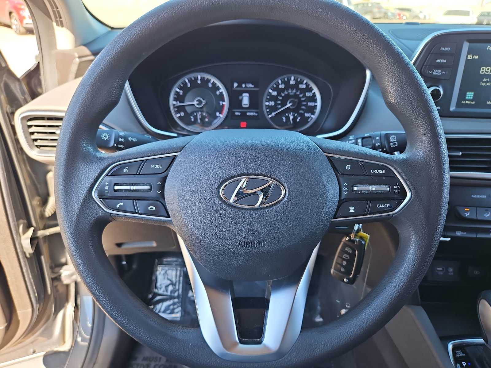 Thumbnail: 2019 Hyundai Santa Fe - 23