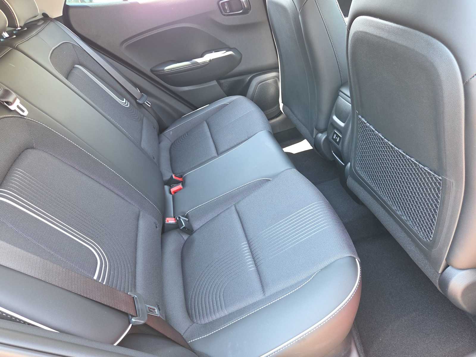 Thumbnail: 2025 Hyundai Venue - 18