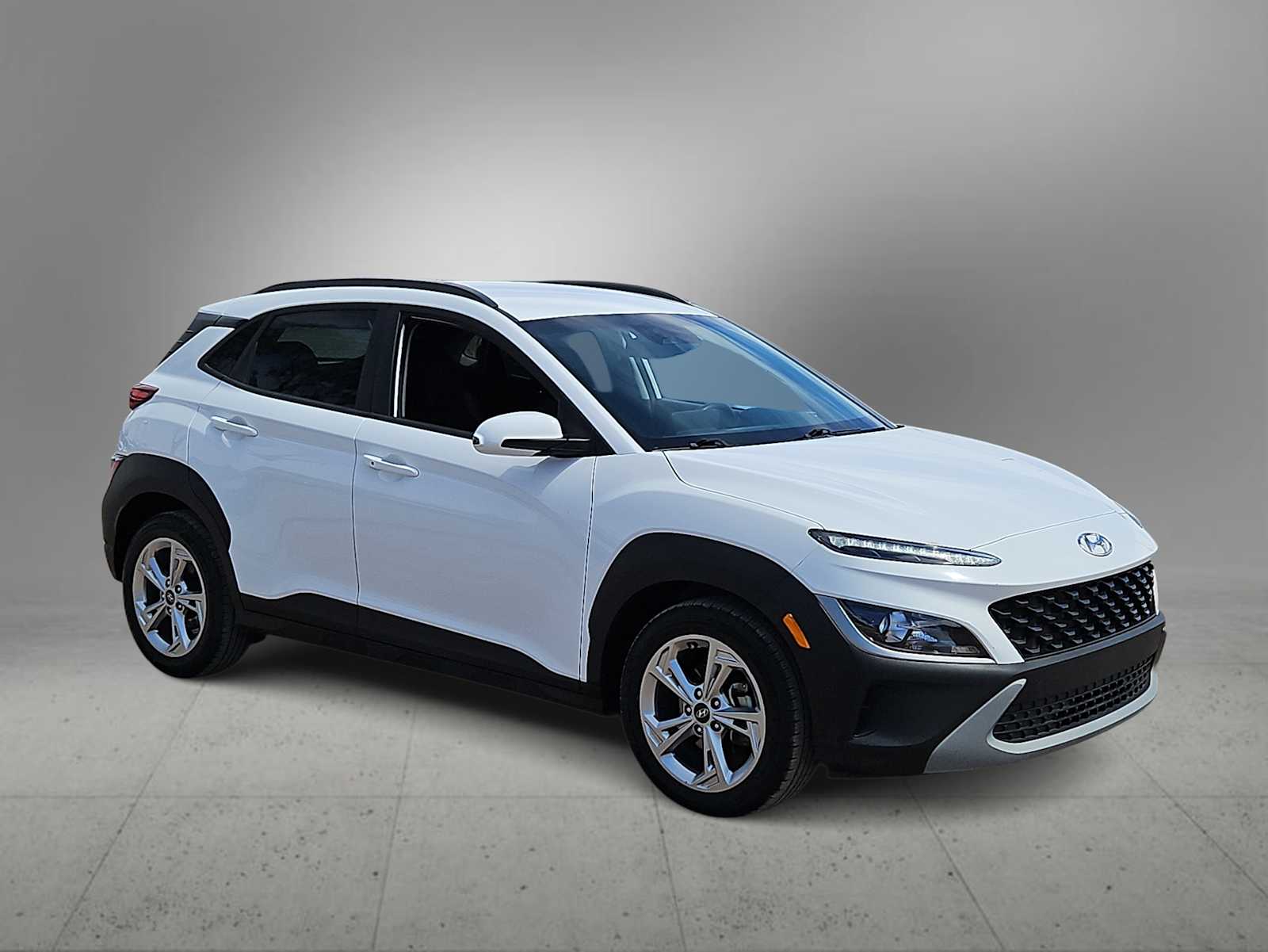 Thumbnail: 2023 Hyundai Kona - 2