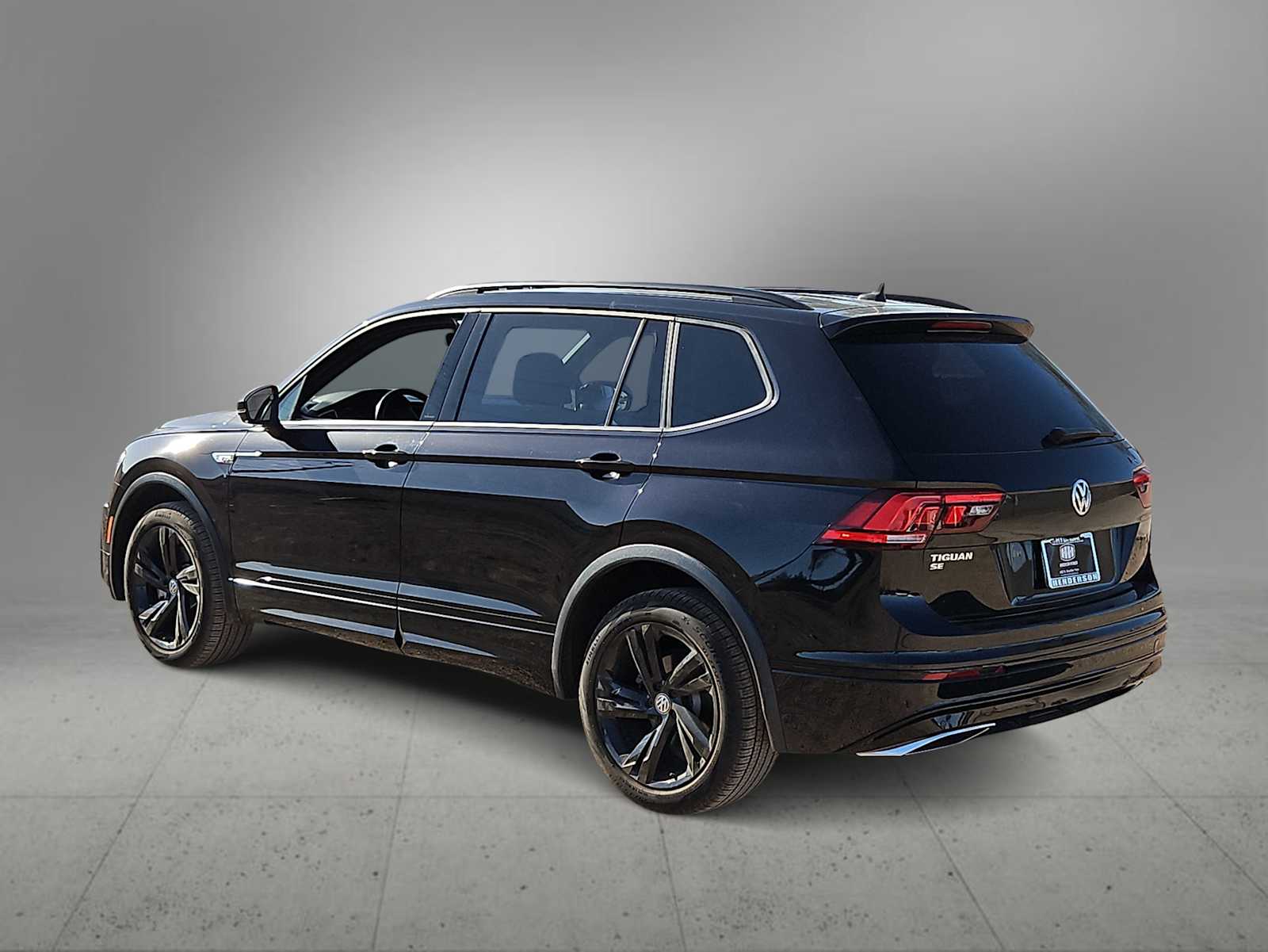 Thumbnail: 2021 Volkswagen Tiguan - 6