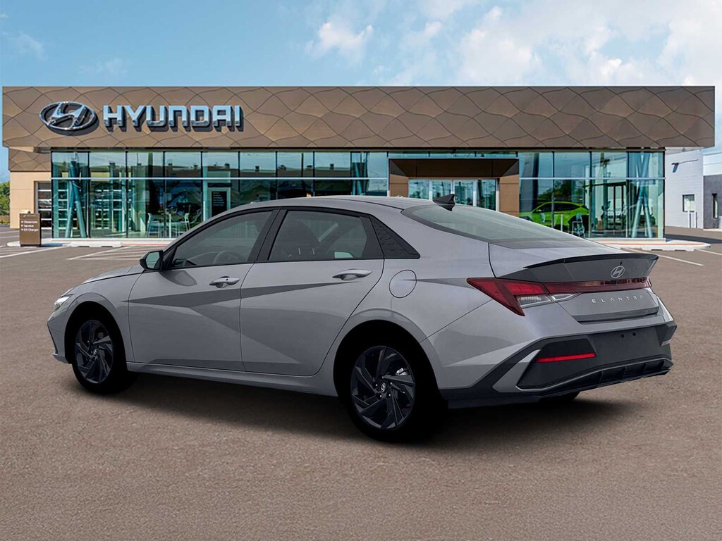 New 2026 Hyundai Elantra SEL Sport Sedan